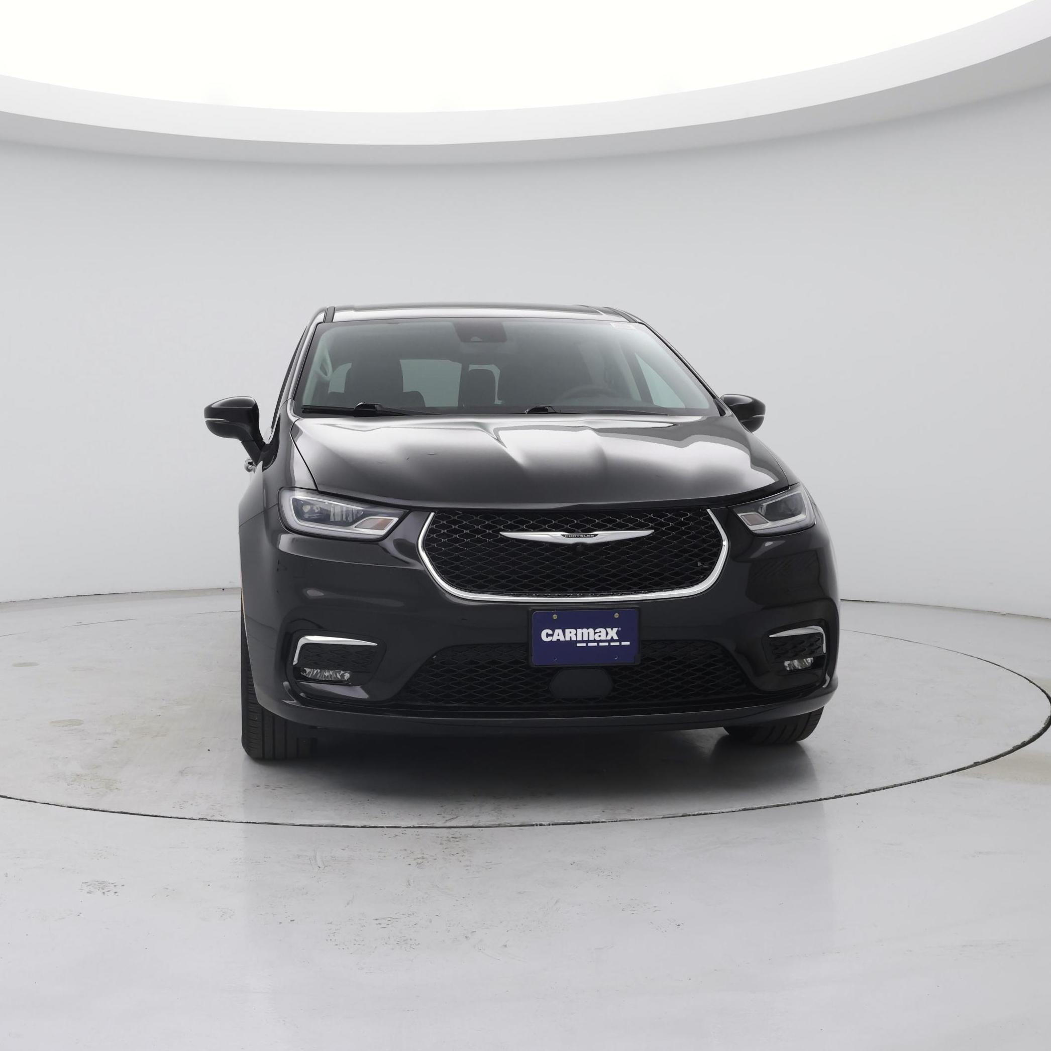 Thumbnail: 2023 Chrysler Pacifica - 5