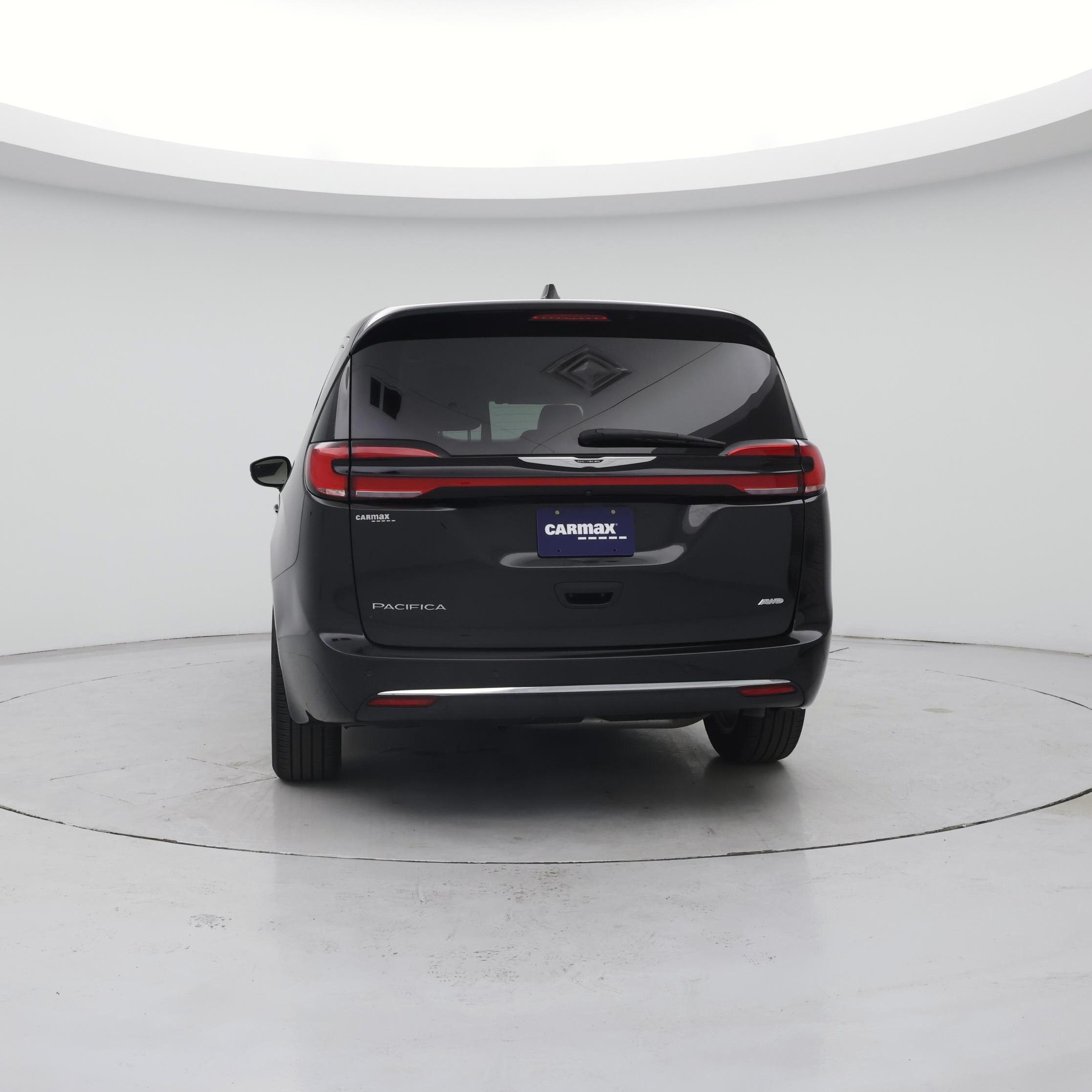 Thumbnail: 2023 Chrysler Pacifica - 6