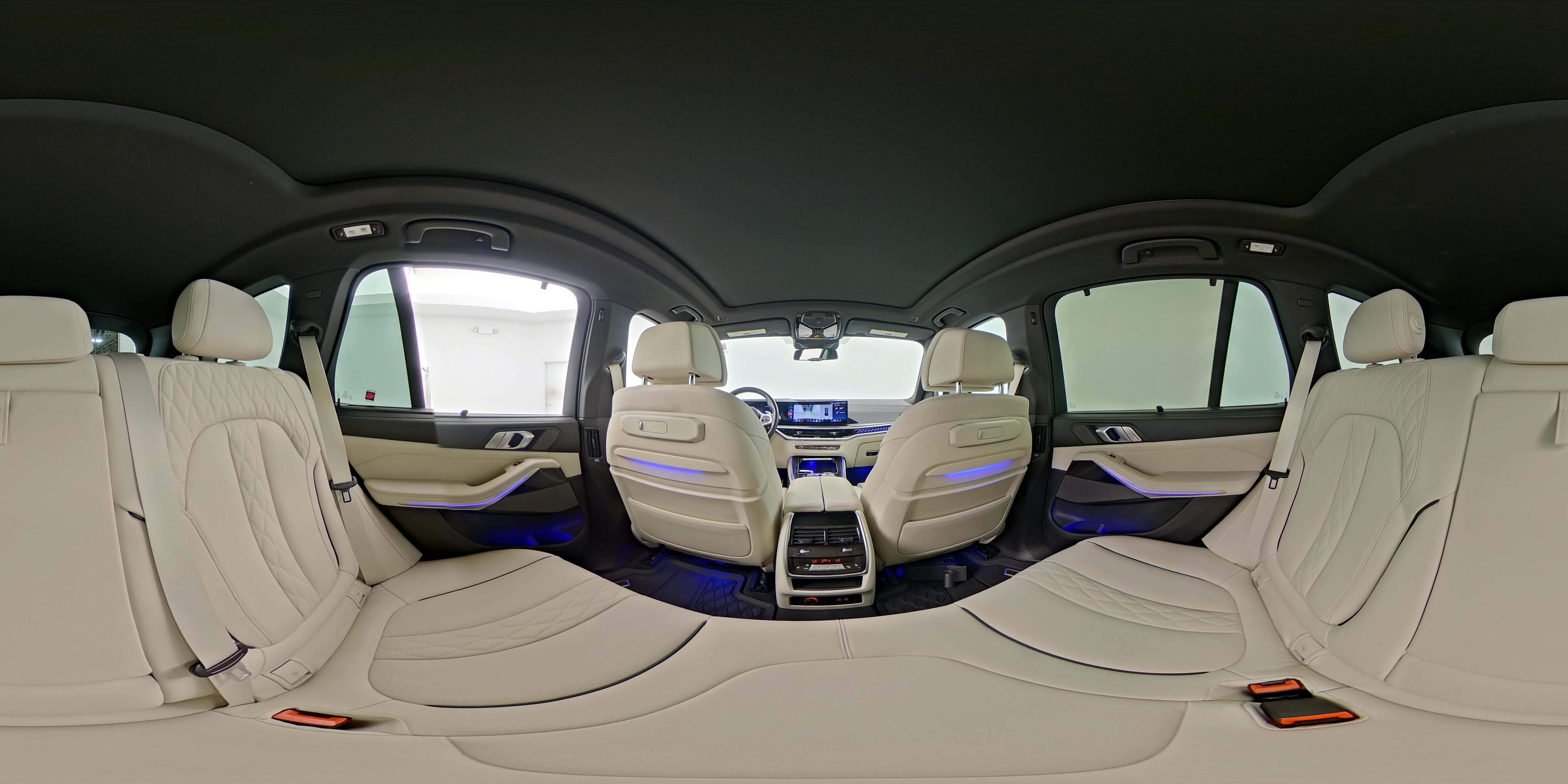 2024 BMW X5 M60i - Photo 27