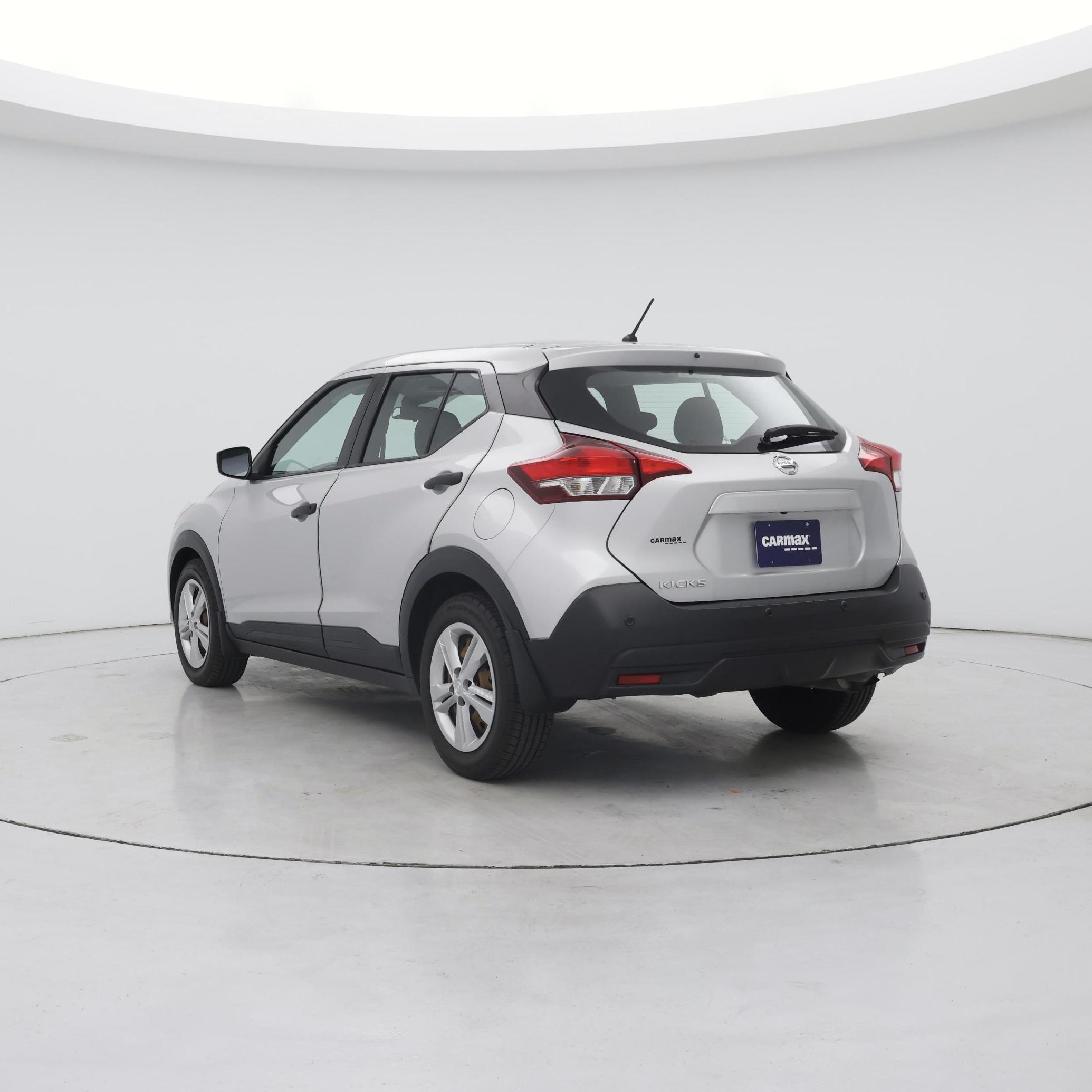 Thumbnail: 2020 Nissan Kicks - 2