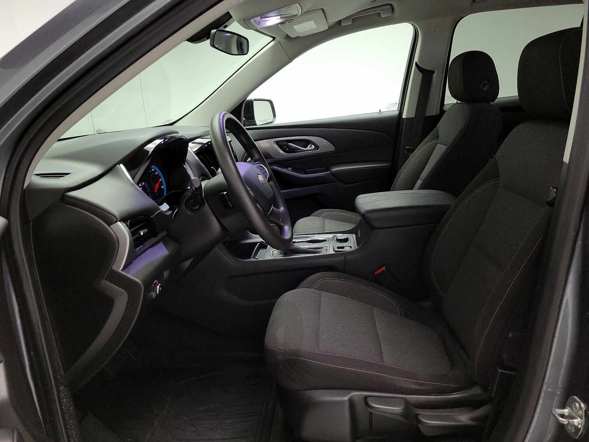 Thumbnail: 2020 Chevrolet Traverse - 11