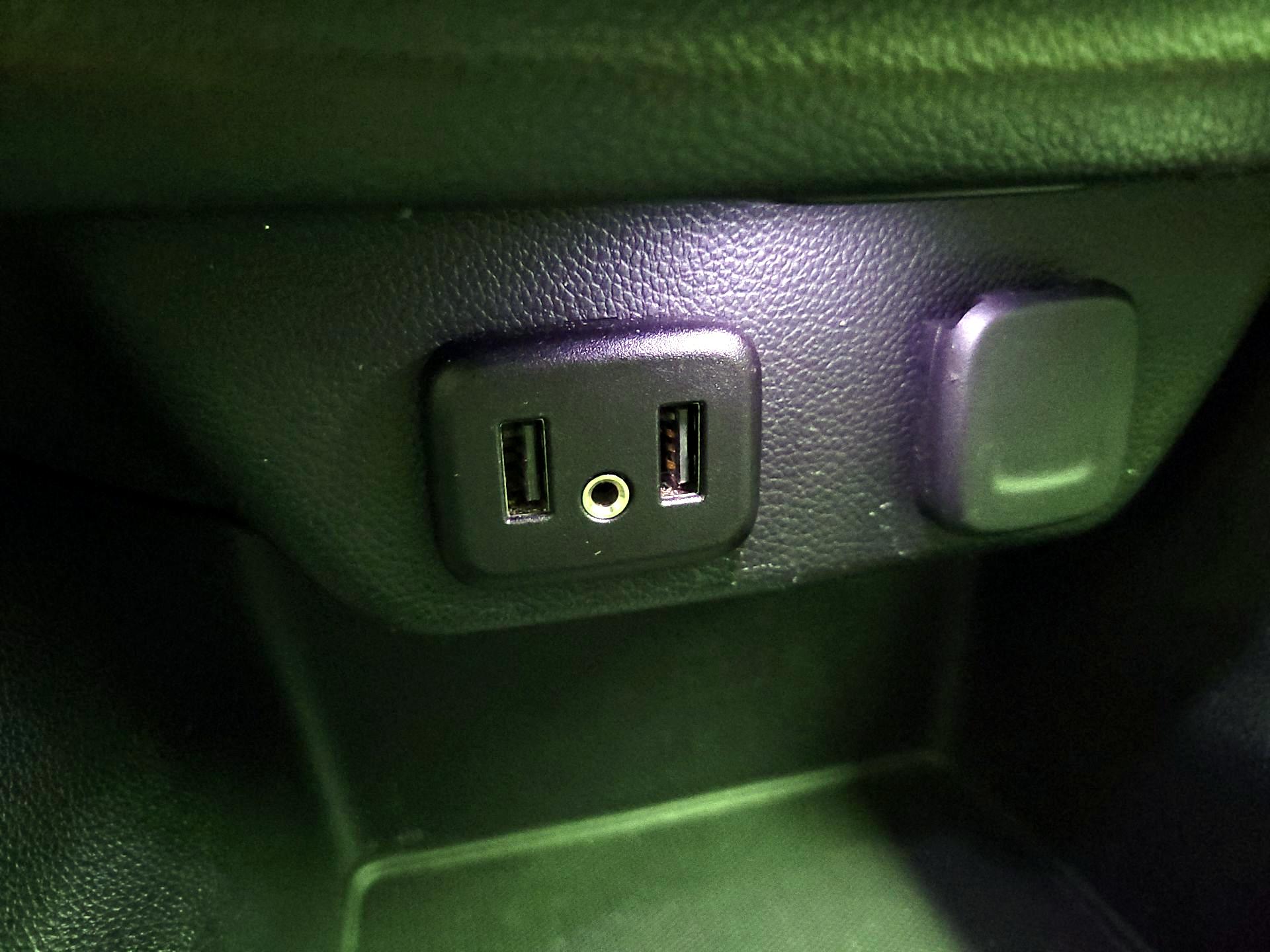 Thumbnail: 2020 Chevrolet Traverse - 17