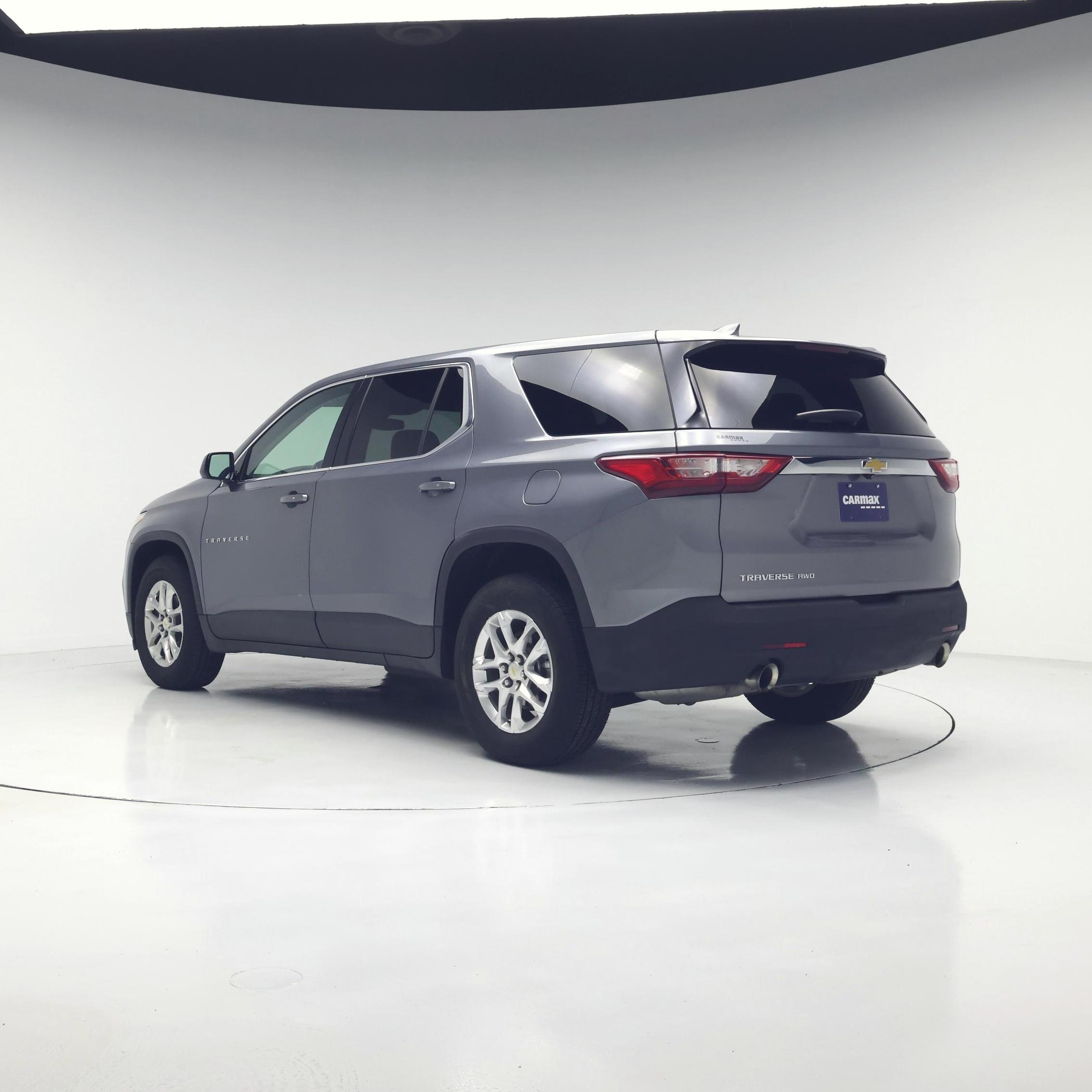 Thumbnail: 2020 Chevrolet Traverse - 2