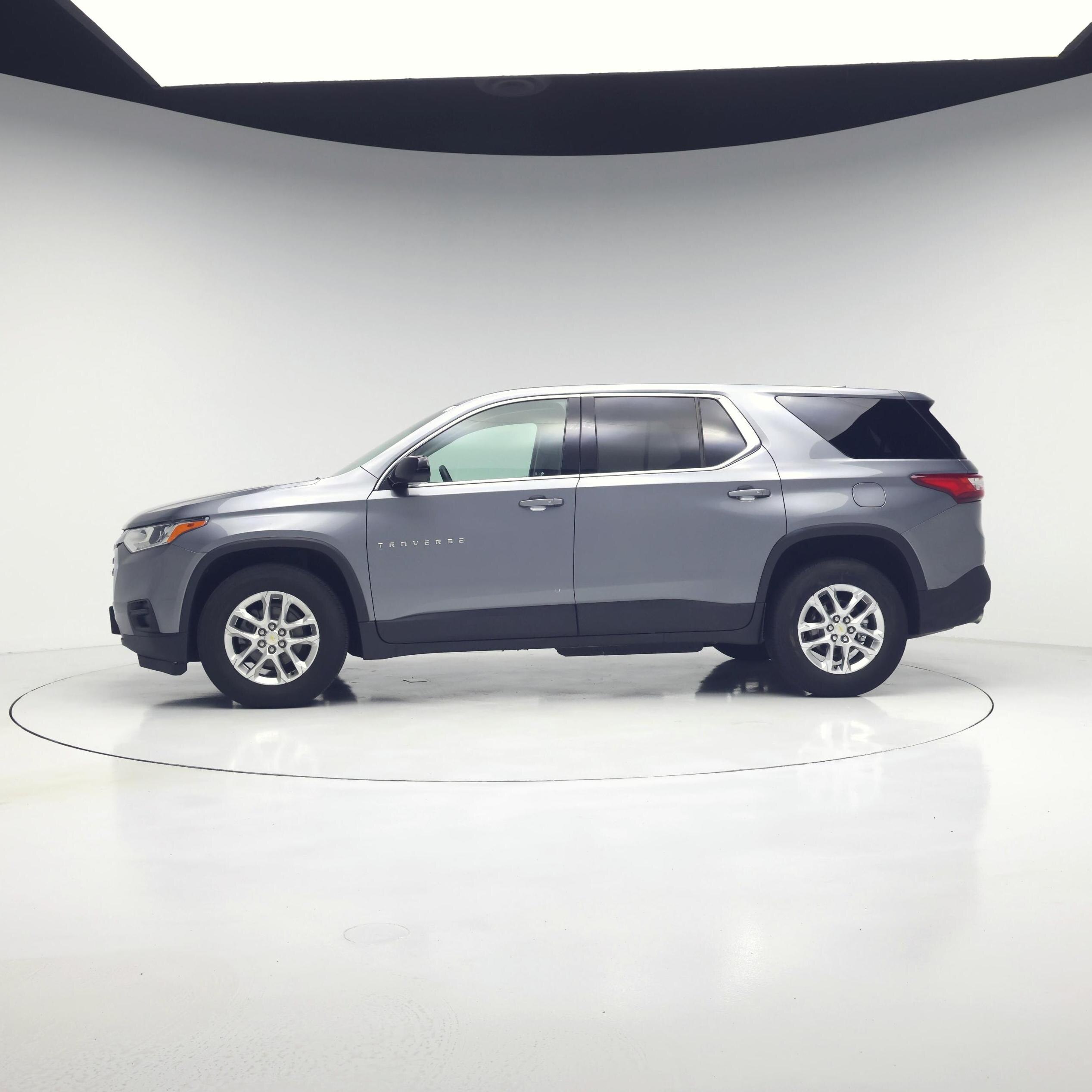 Thumbnail: 2020 Chevrolet Traverse - 3