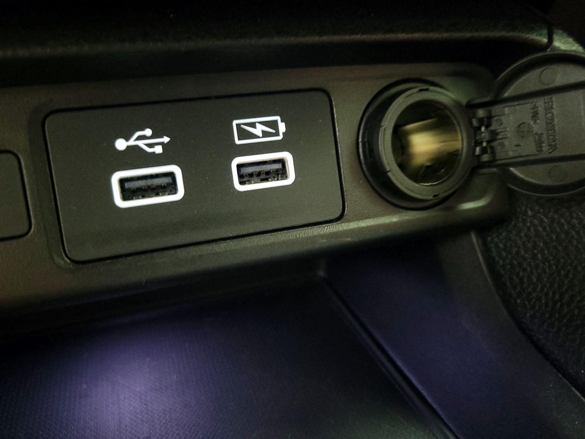 Thumbnail: 2024 Honda Civic - 18