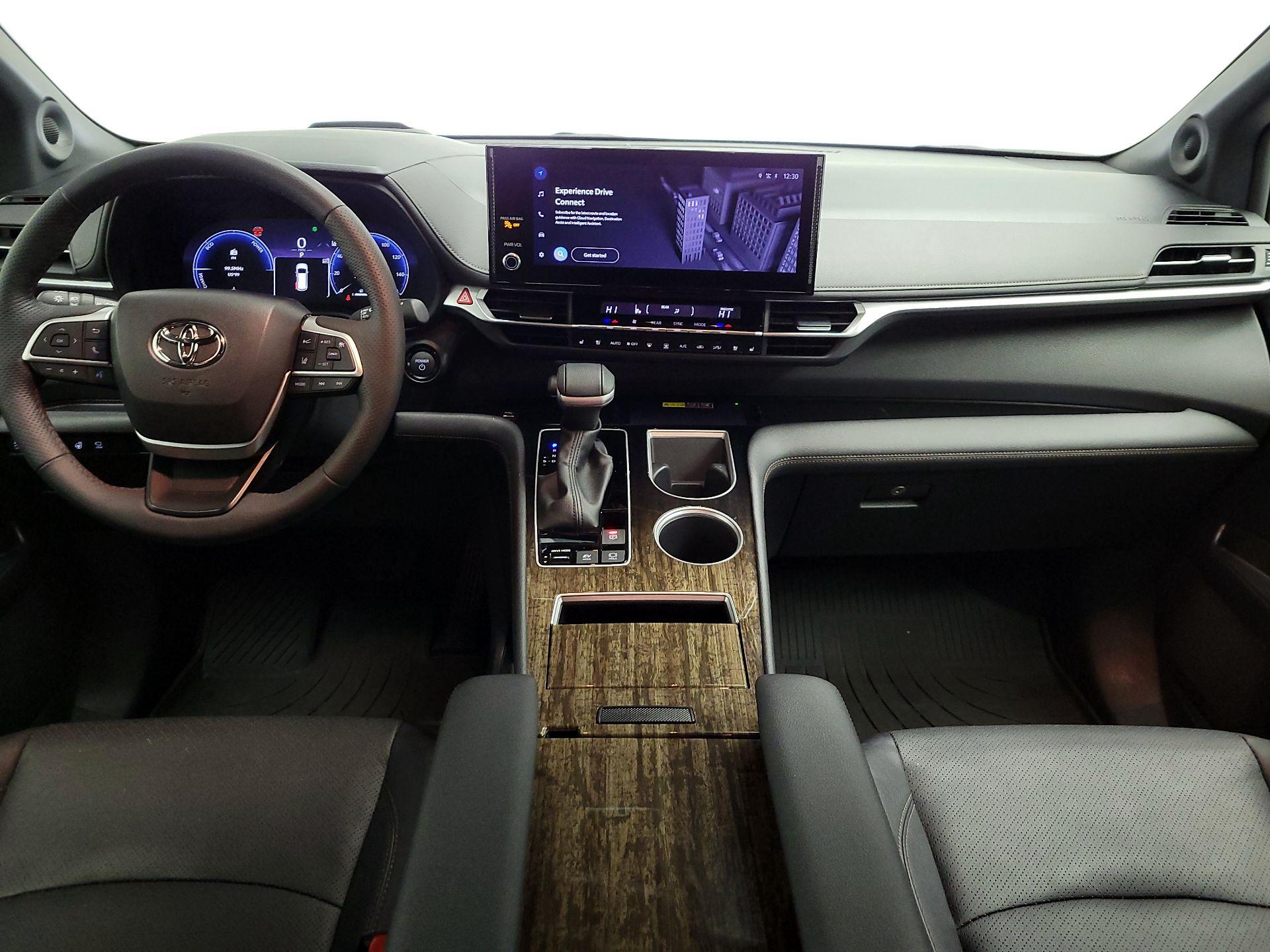 Thumbnail: 2025 Toyota Sienna - 9