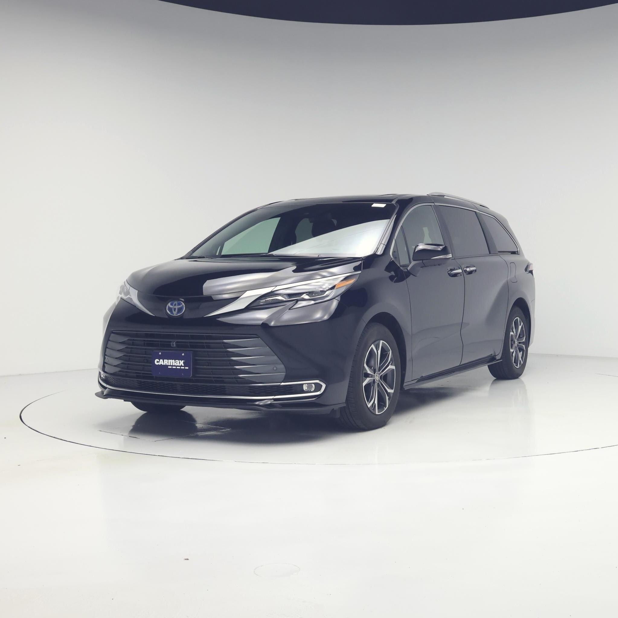 Thumbnail: 2025 Toyota Sienna - 4