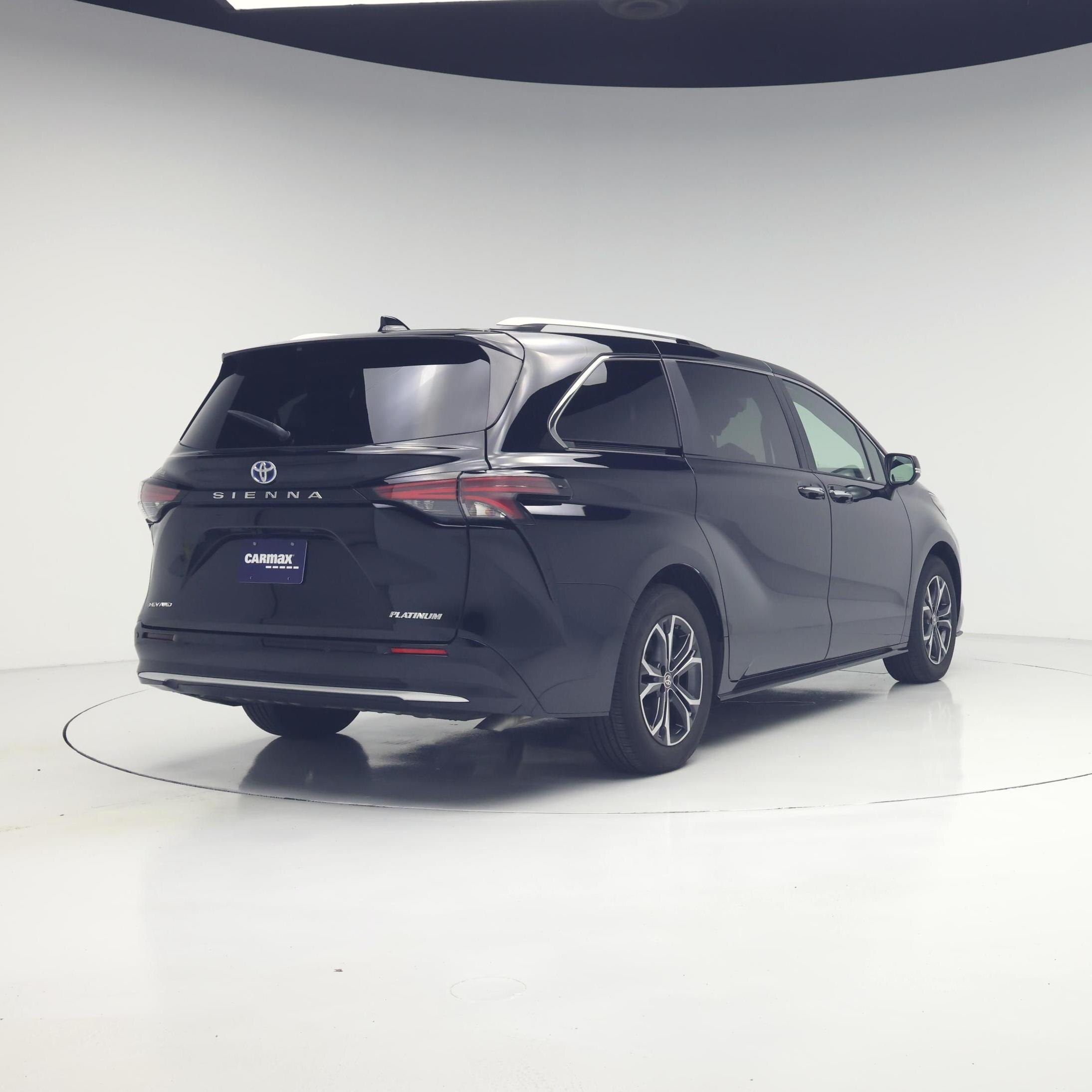 Thumbnail: 2025 Toyota Sienna - 8