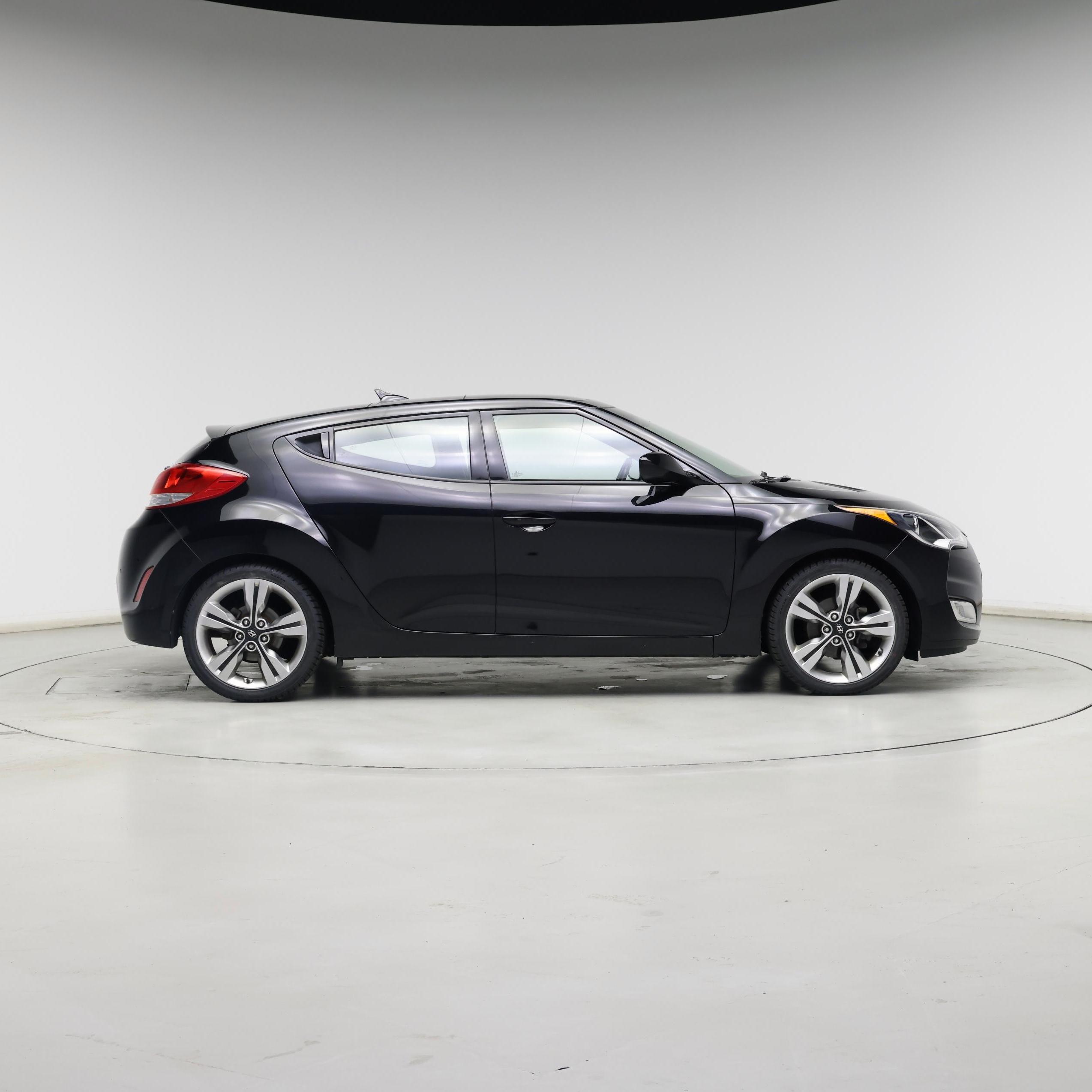 Thumbnail: 2016 Hyundai Veloster - 7