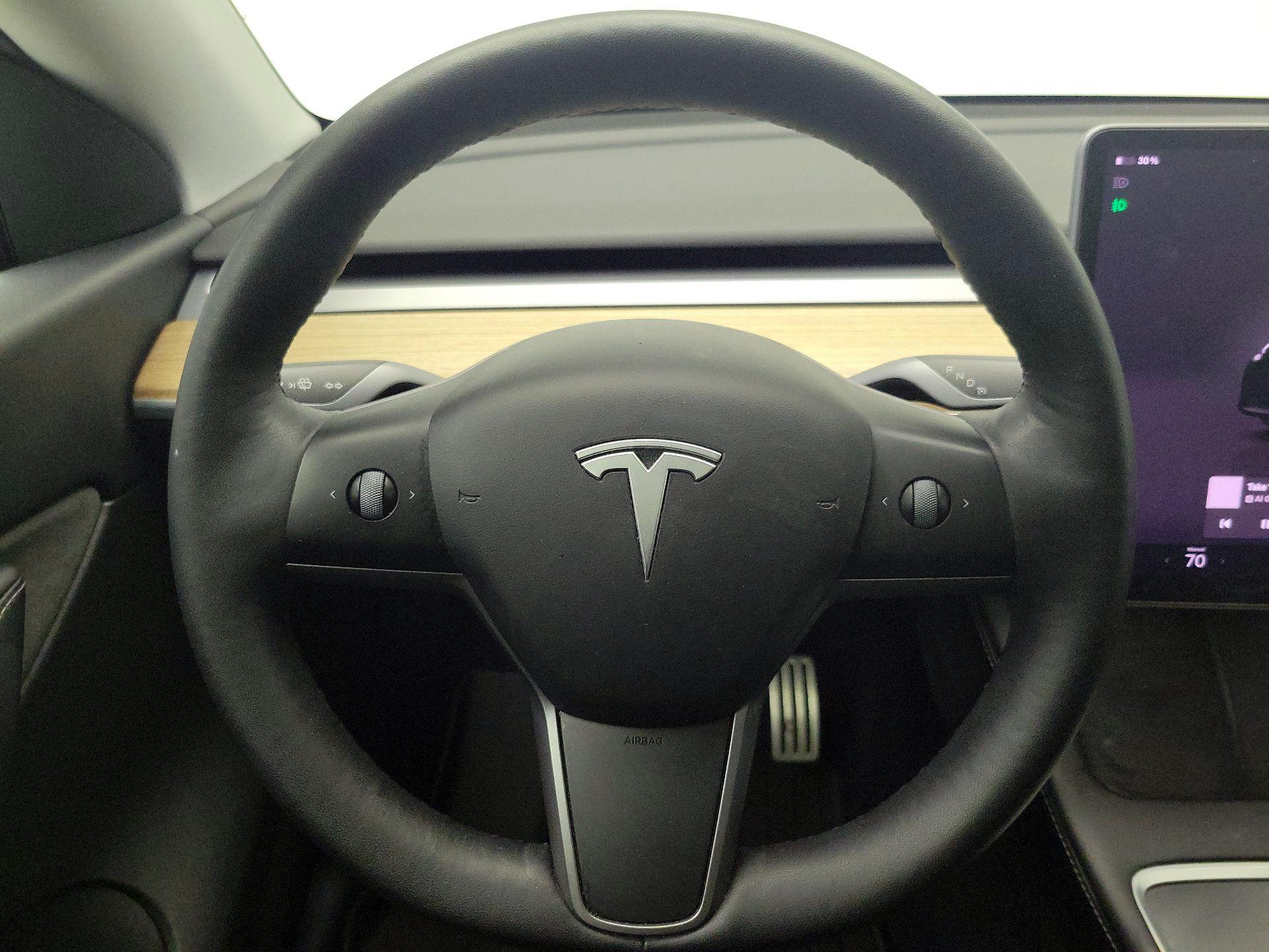 Thumbnail: 2022 Tesla Model Y - 10