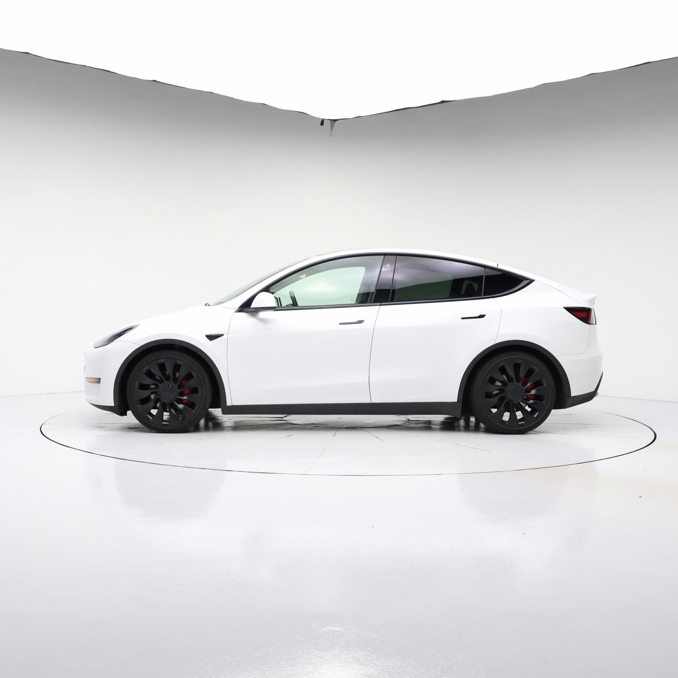 Thumbnail: 2022 Tesla Model Y - 3
