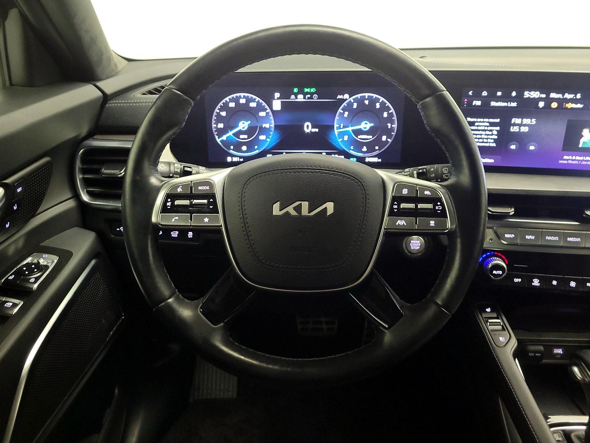 Thumbnail: 2024 Kia Telluride - 10