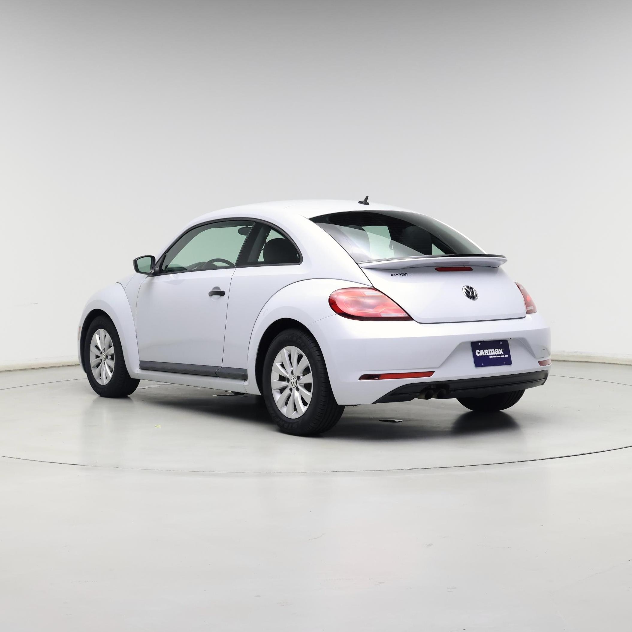 Thumbnail: 2018 Volkswagen Beetle - 2