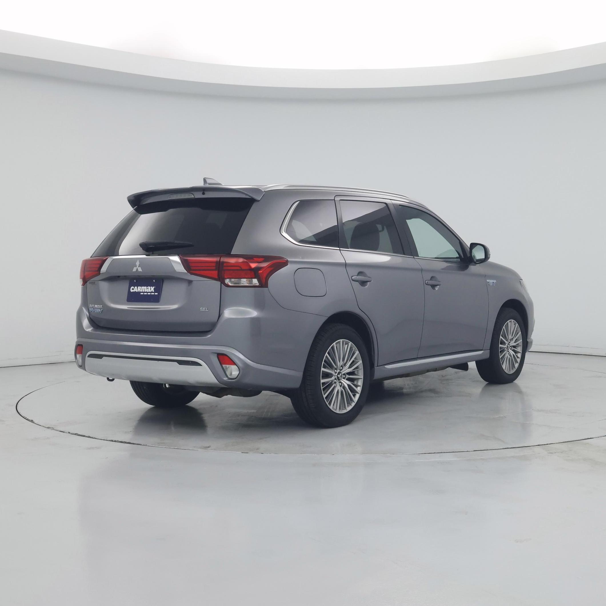 Thumbnail: 2022 Mitsubishi Outlander - 8