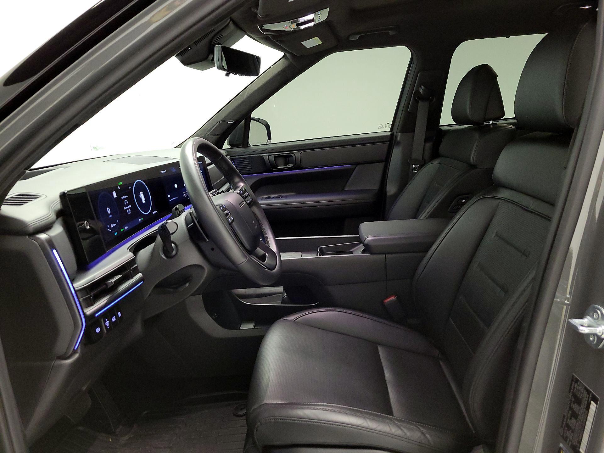 Thumbnail: 2025 Hyundai Santa Fe - 11