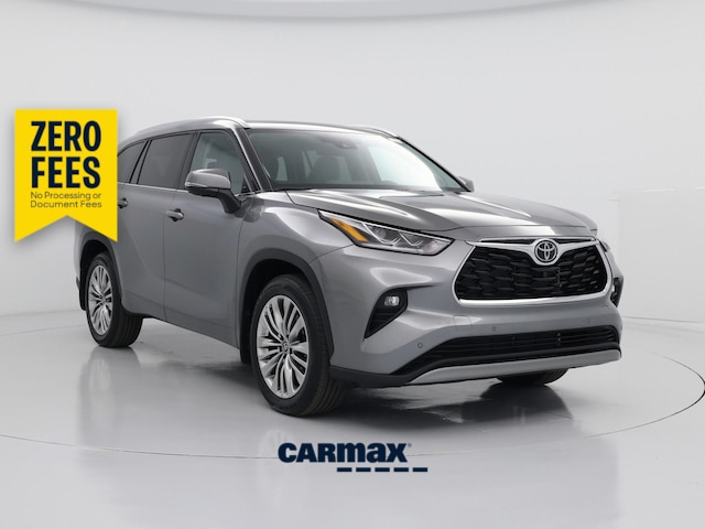 Gray 2025 Toyota Highlander SUV / Crossover All-Wheel Drive Automatic