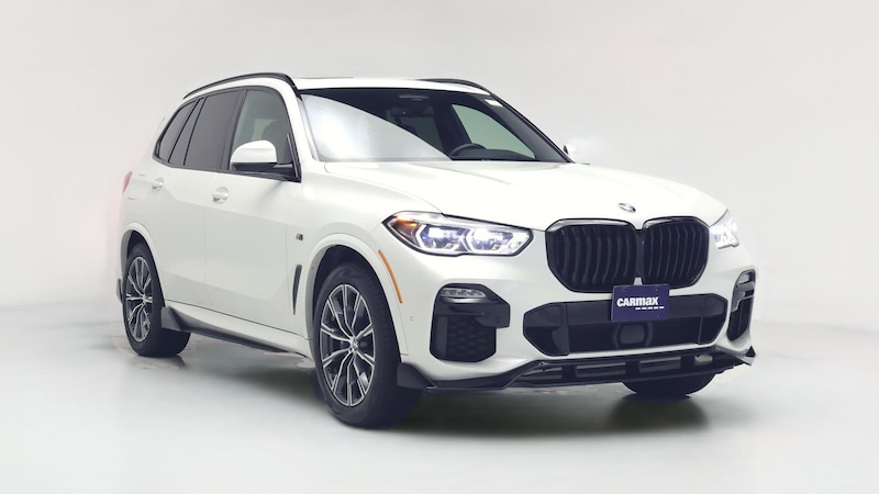 exterior of car initial view