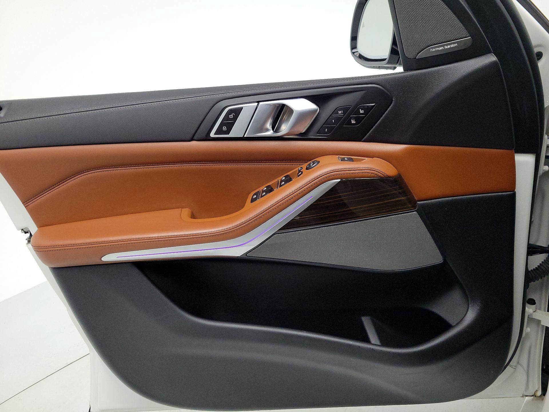 Thumbnail: 2021 BMW X5 - 12