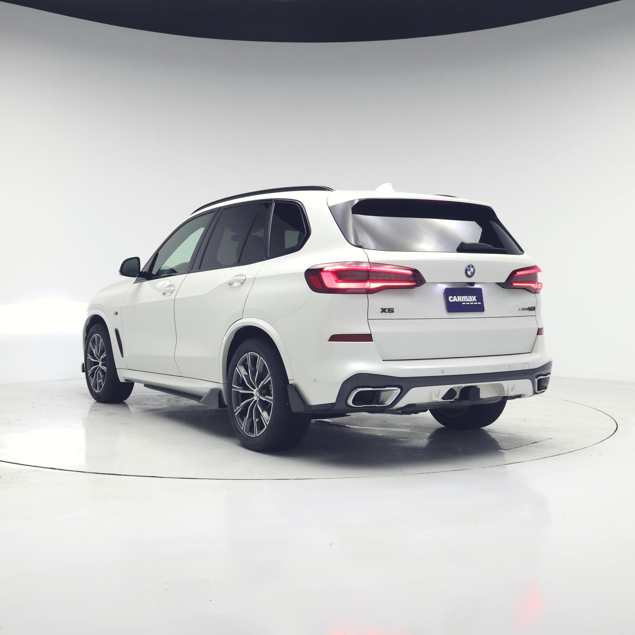 Thumbnail: 2021 BMW X5 - 2