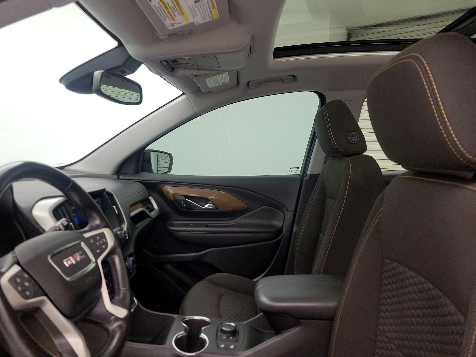 Thumbnail: 2020 GMC Terrain - 19