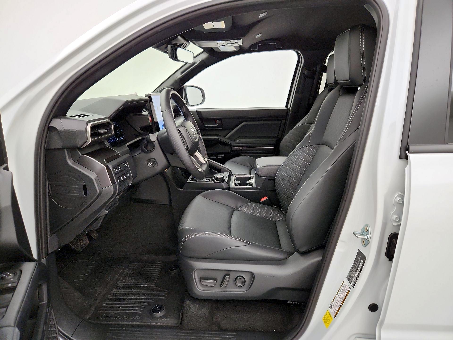 Thumbnail: 2025 Toyota 4Runner - 11