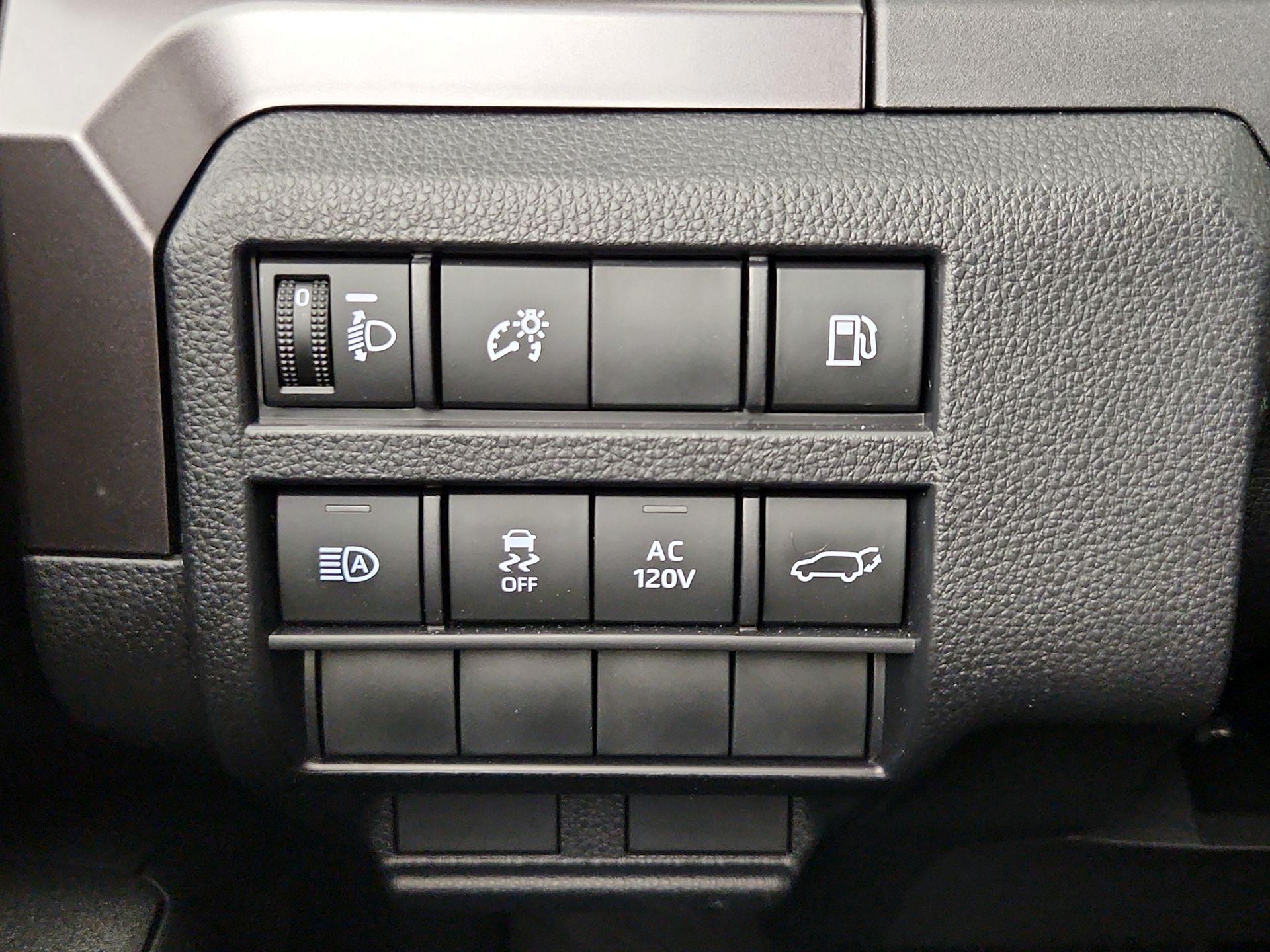 Thumbnail: 2025 Toyota 4Runner - 13