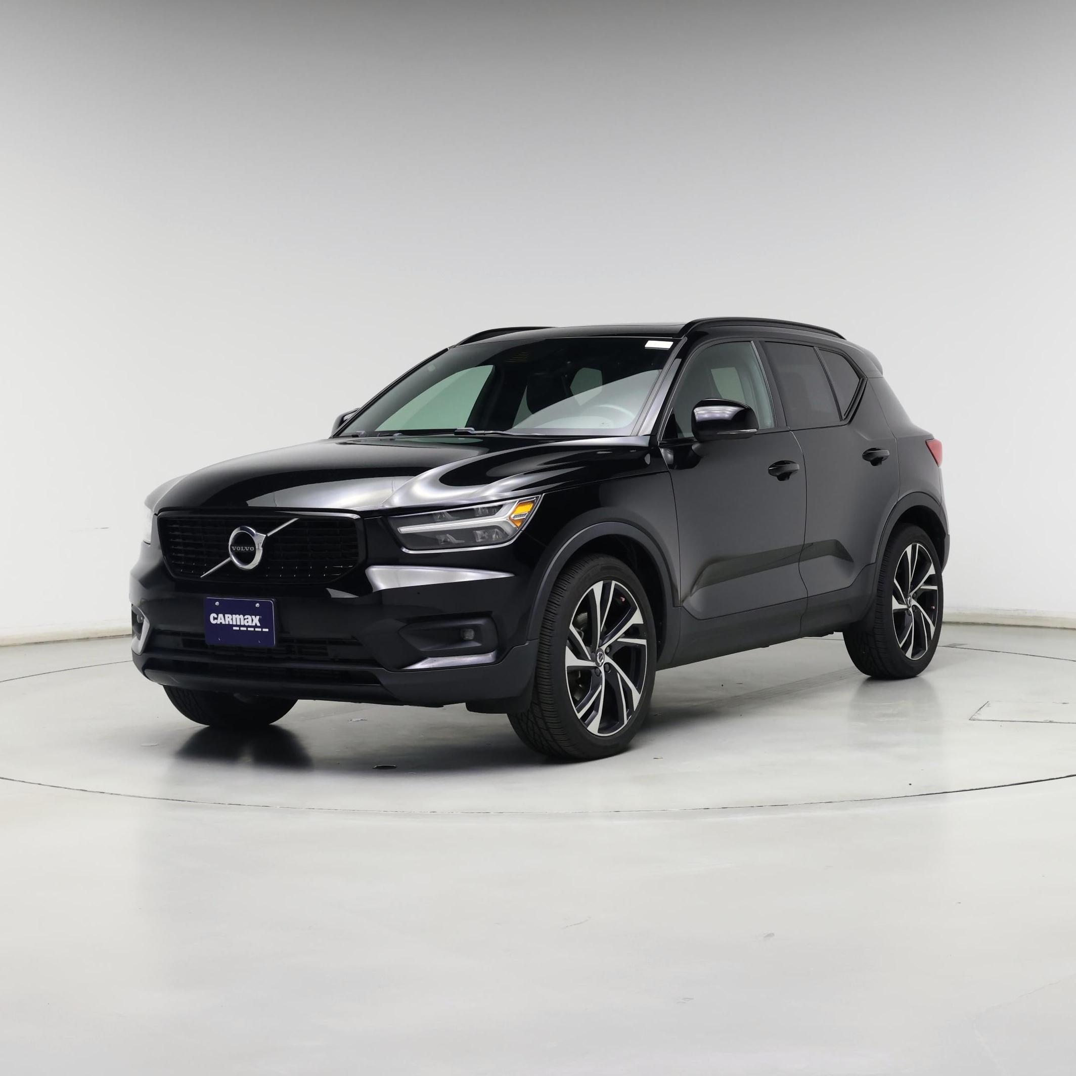 Thumbnail: 2021 Volvo XC40 - 4
