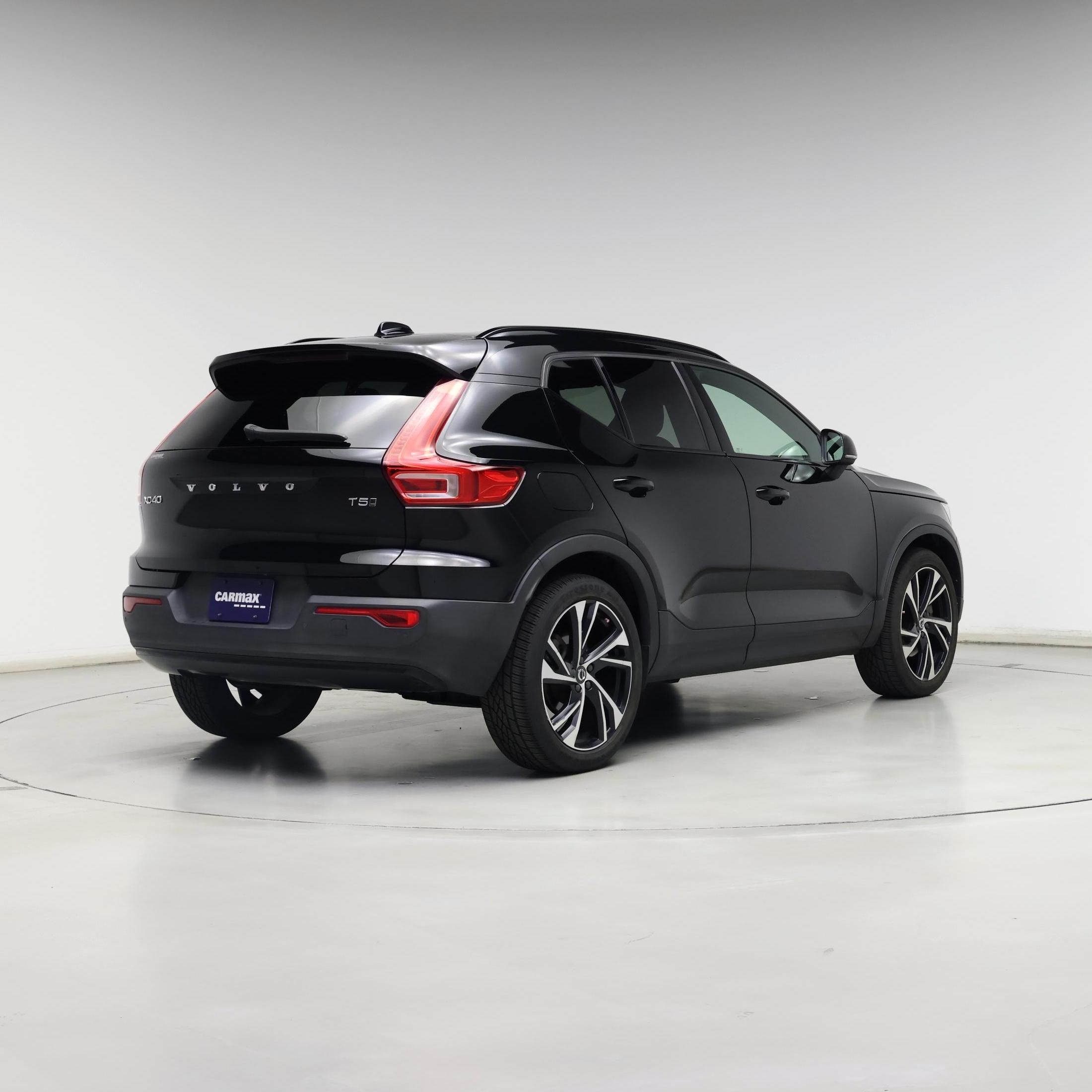 Thumbnail: 2021 Volvo XC40 - 8