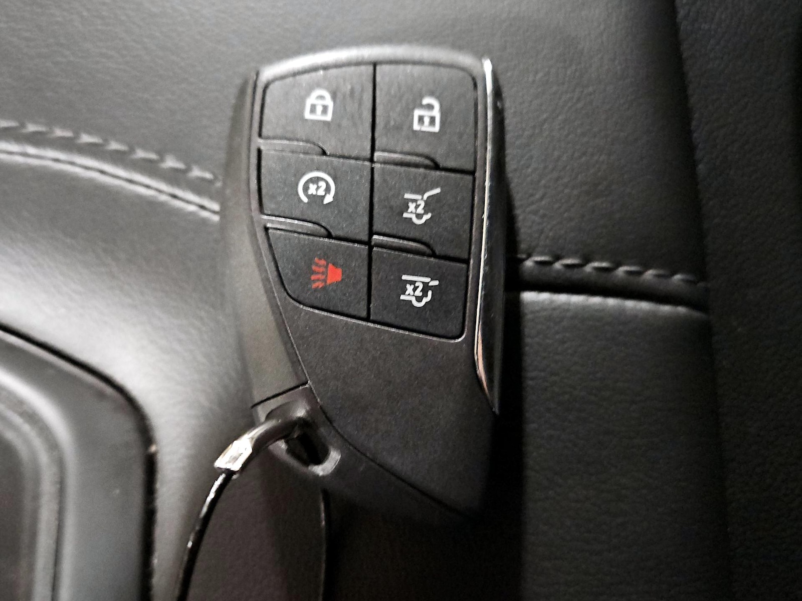 2024 Chevrolet Suburban Z71 - Photo 27