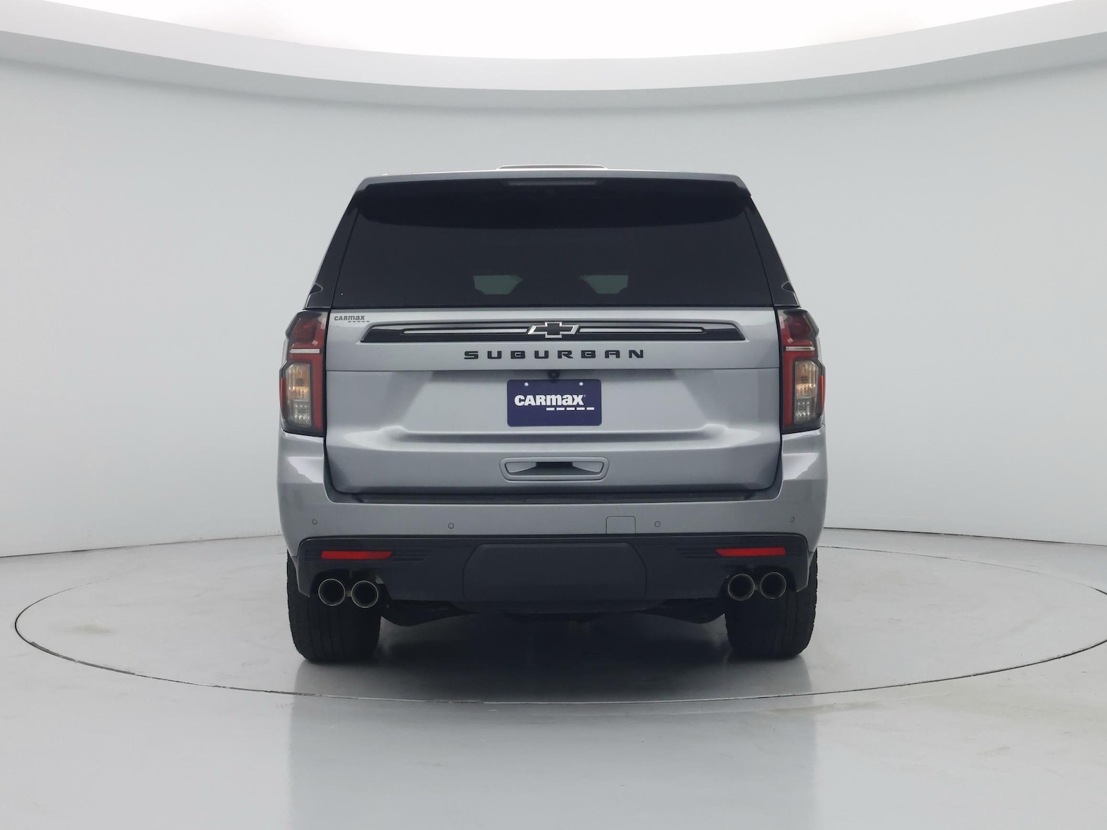 2024 Chevrolet Suburban Z71 - Photo 7