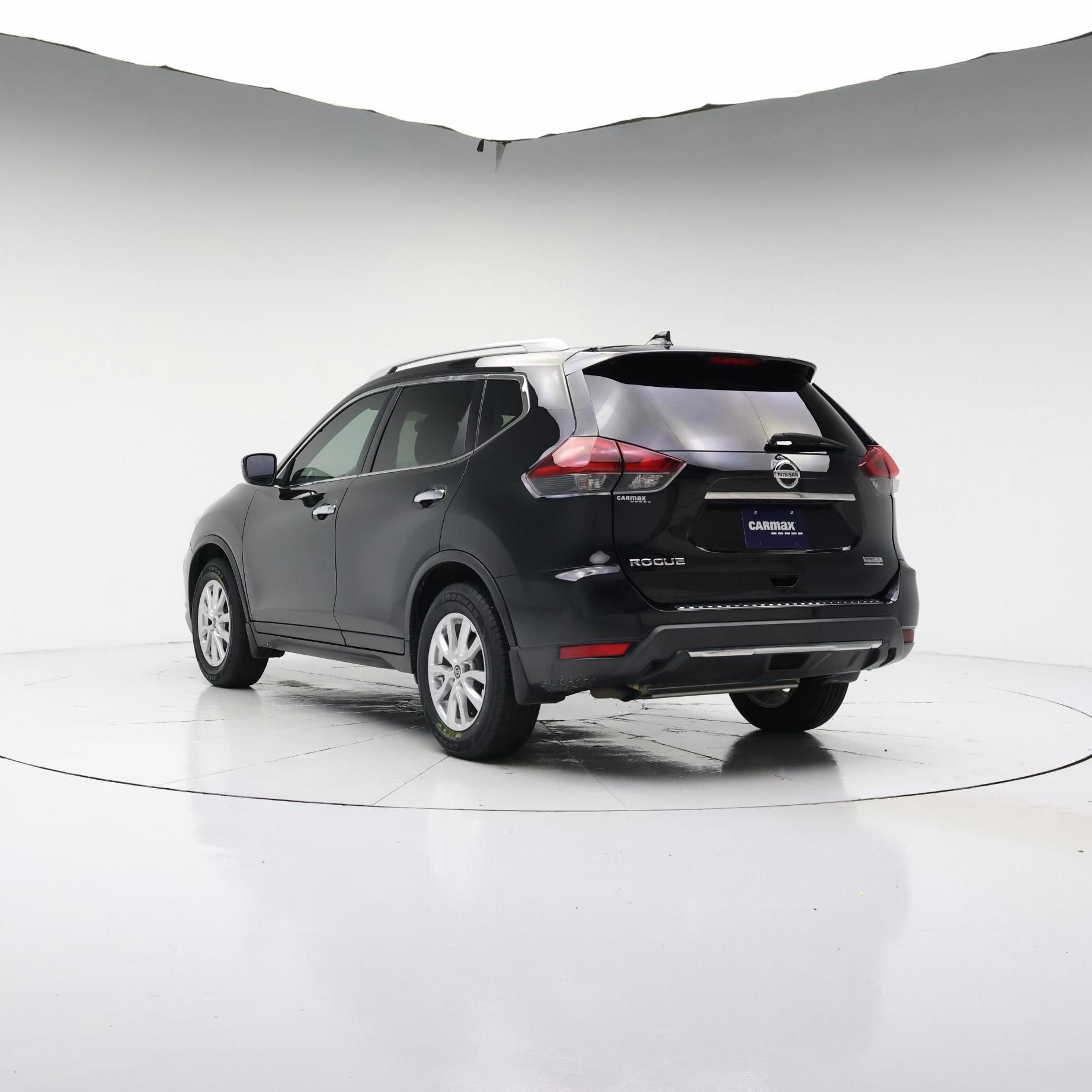 Thumbnail: 2019 Nissan Rogue - 2