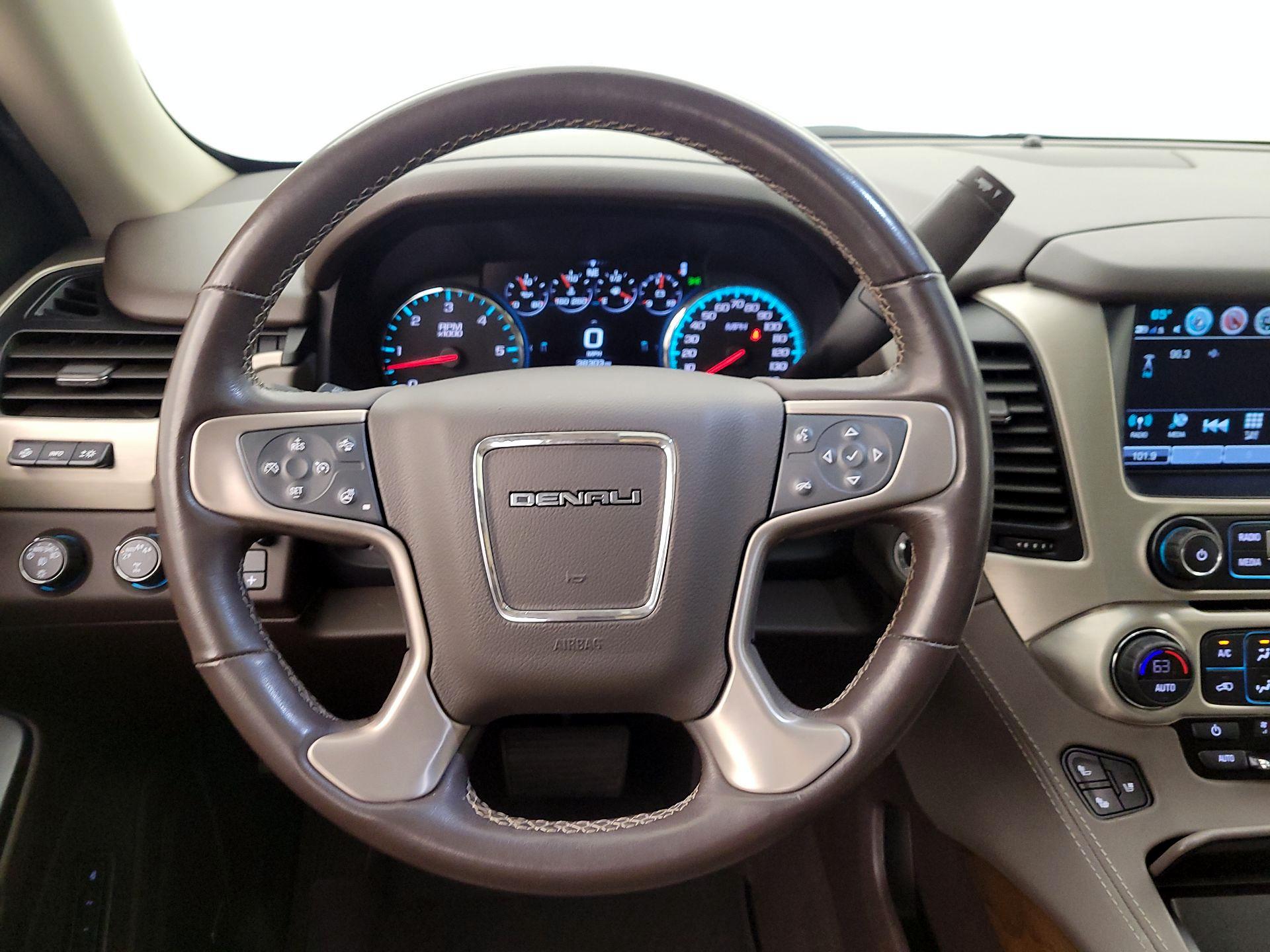 Thumbnail: 2020 GMC Yukon XL - 10