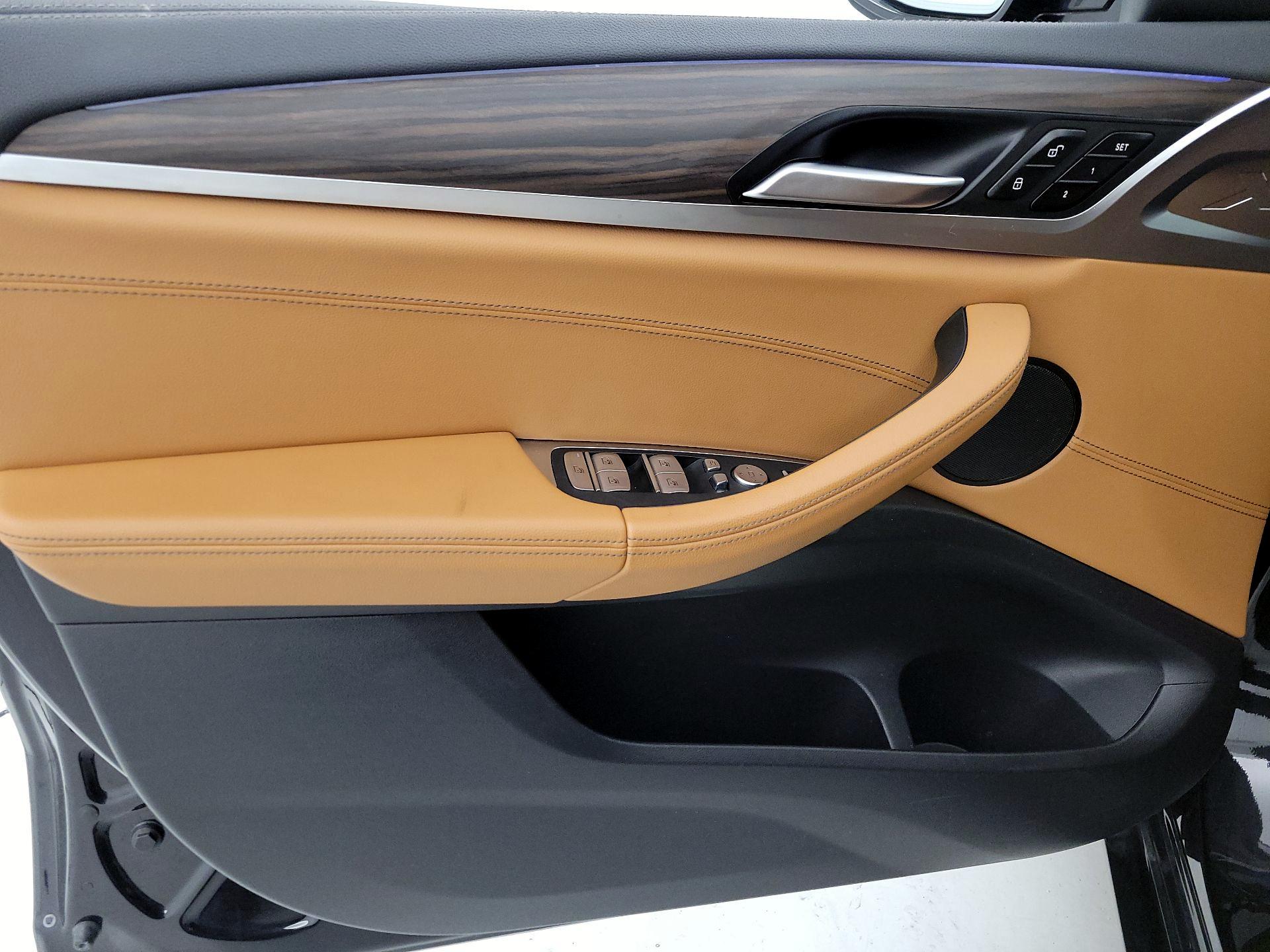 Thumbnail: 2021 BMW X4 - 12