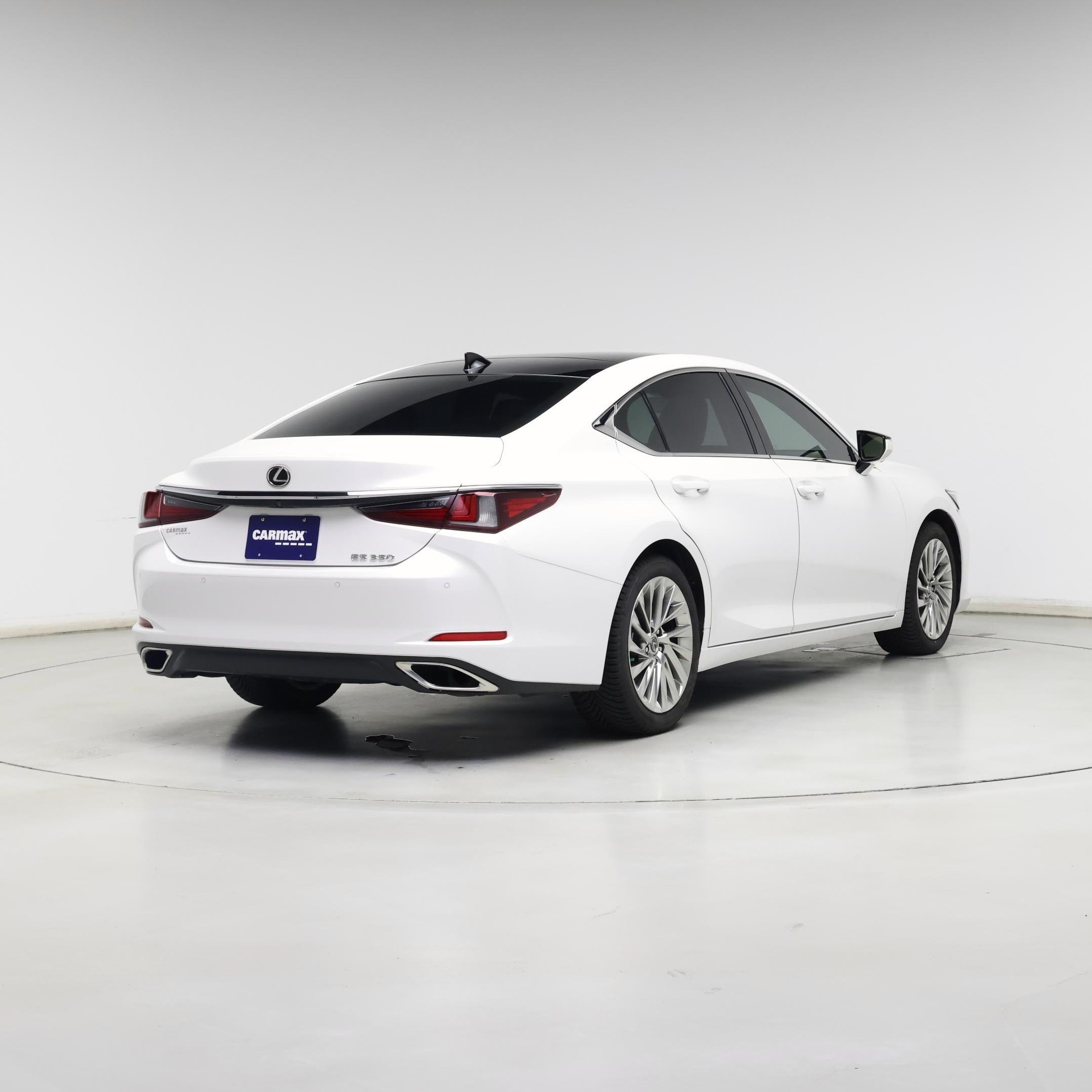 Thumbnail: 2019 Lexus ES - 8