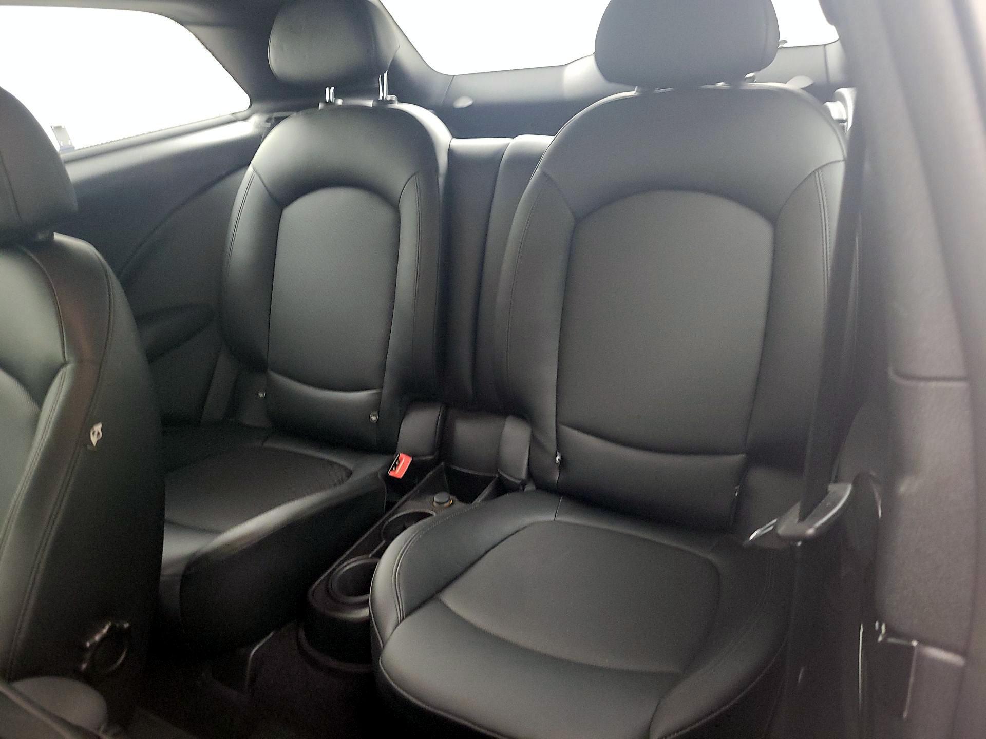 Thumbnail: 2015 MINI Cooper Paceman - 17