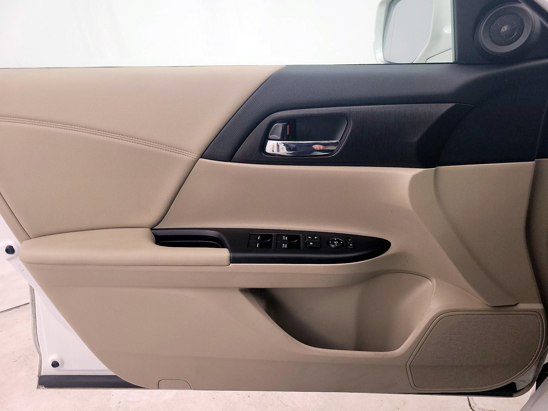 Thumbnail: 2014 Honda Accord - 12