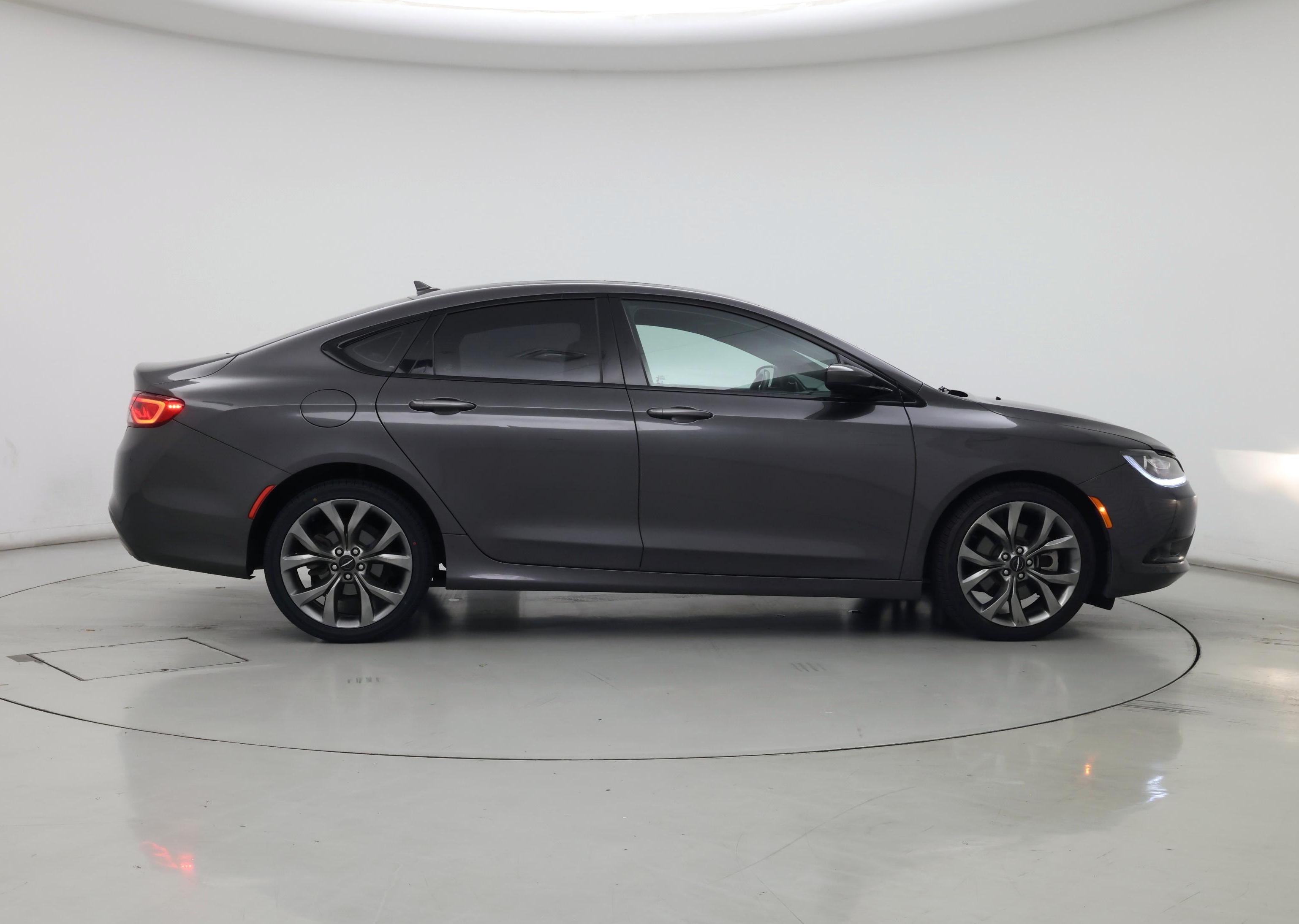Thumbnail: 2015 Chrysler 200 - 7