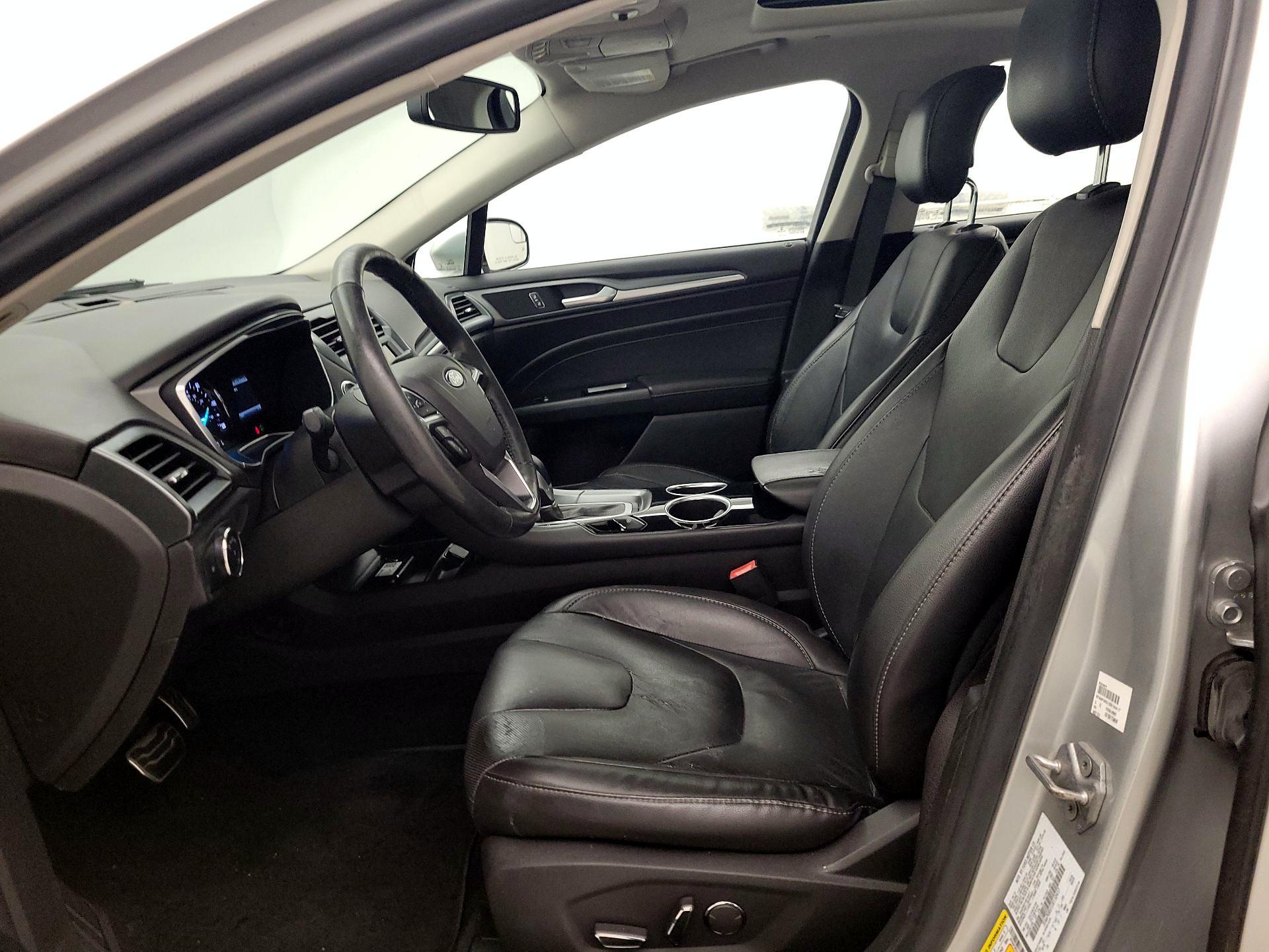 Thumbnail: 2014 Ford Fusion - 11