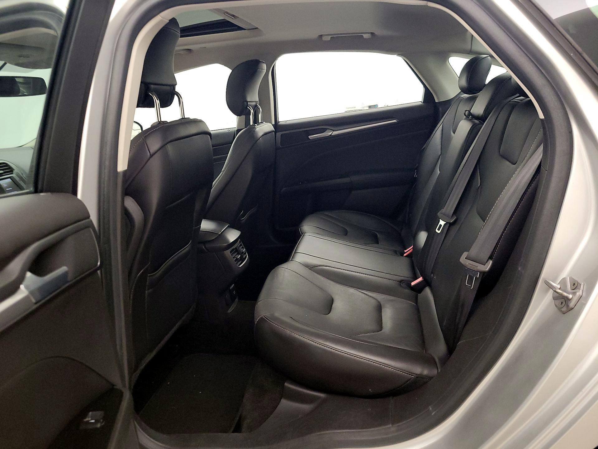 Thumbnail: 2014 Ford Fusion - 20