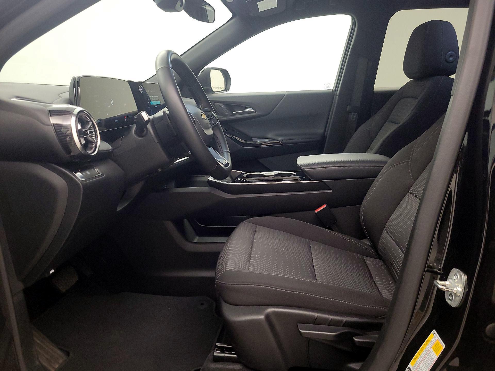 Thumbnail: 2025 Chevrolet Equinox - 9