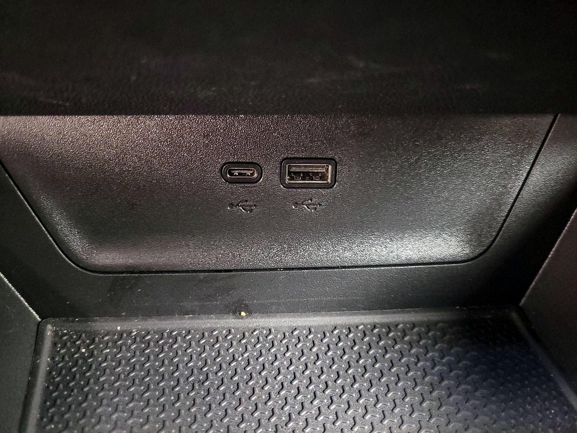 Thumbnail: 2025 Chevrolet Equinox - 17