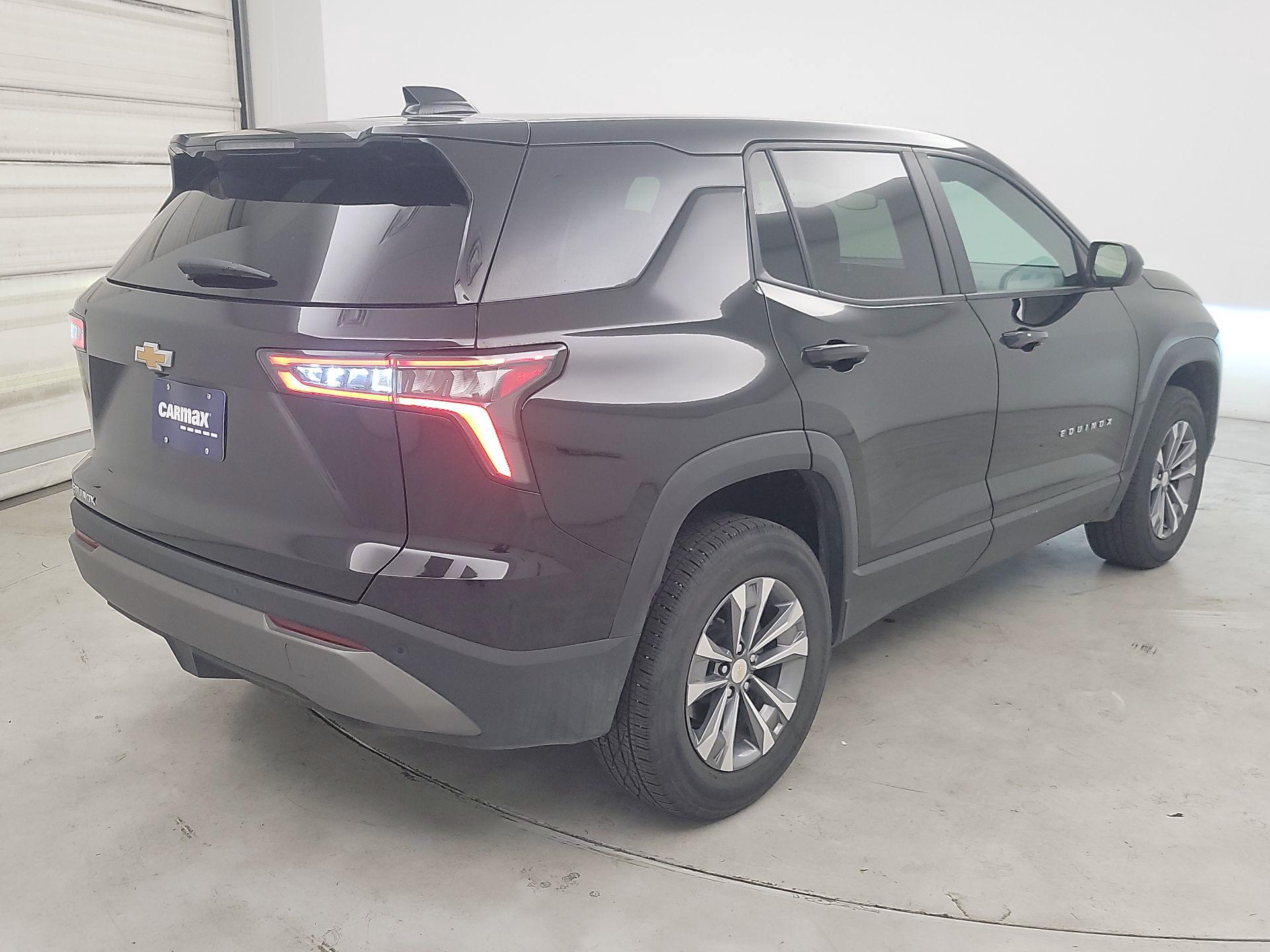 Thumbnail: 2025 Chevrolet Equinox - 5