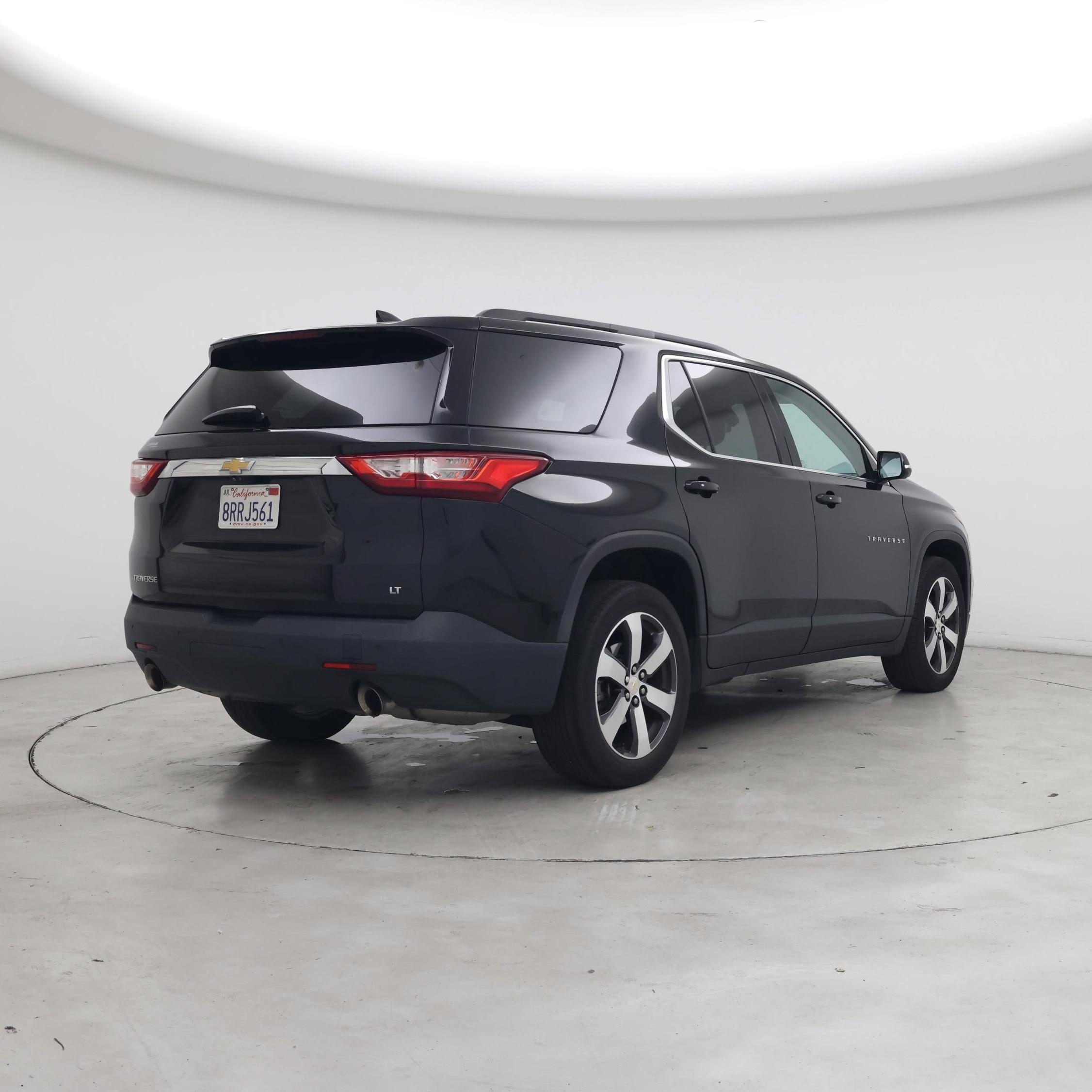 Thumbnail: 2020 Chevrolet Traverse - 8