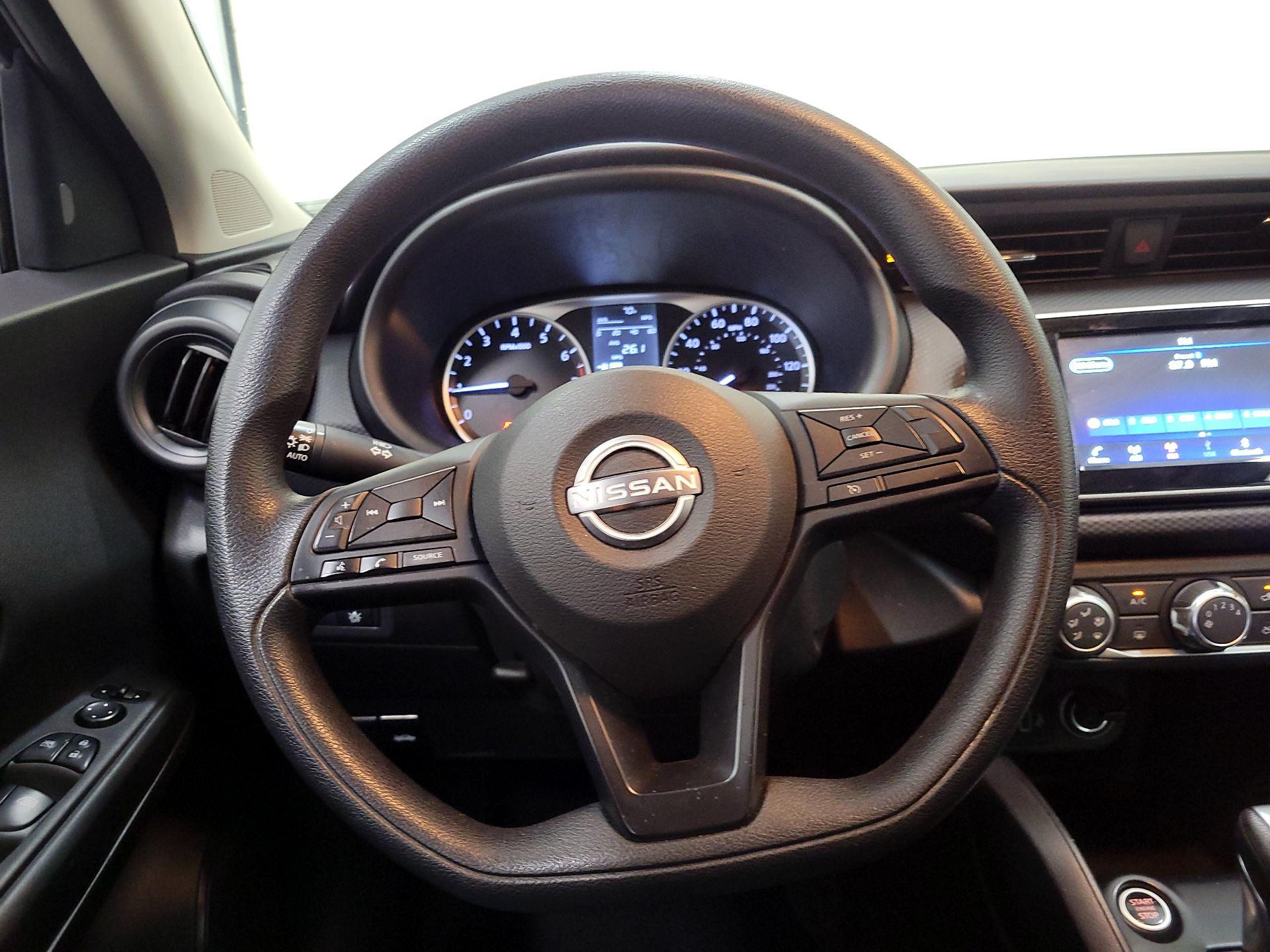 Thumbnail: 2023 Nissan Kicks - 10