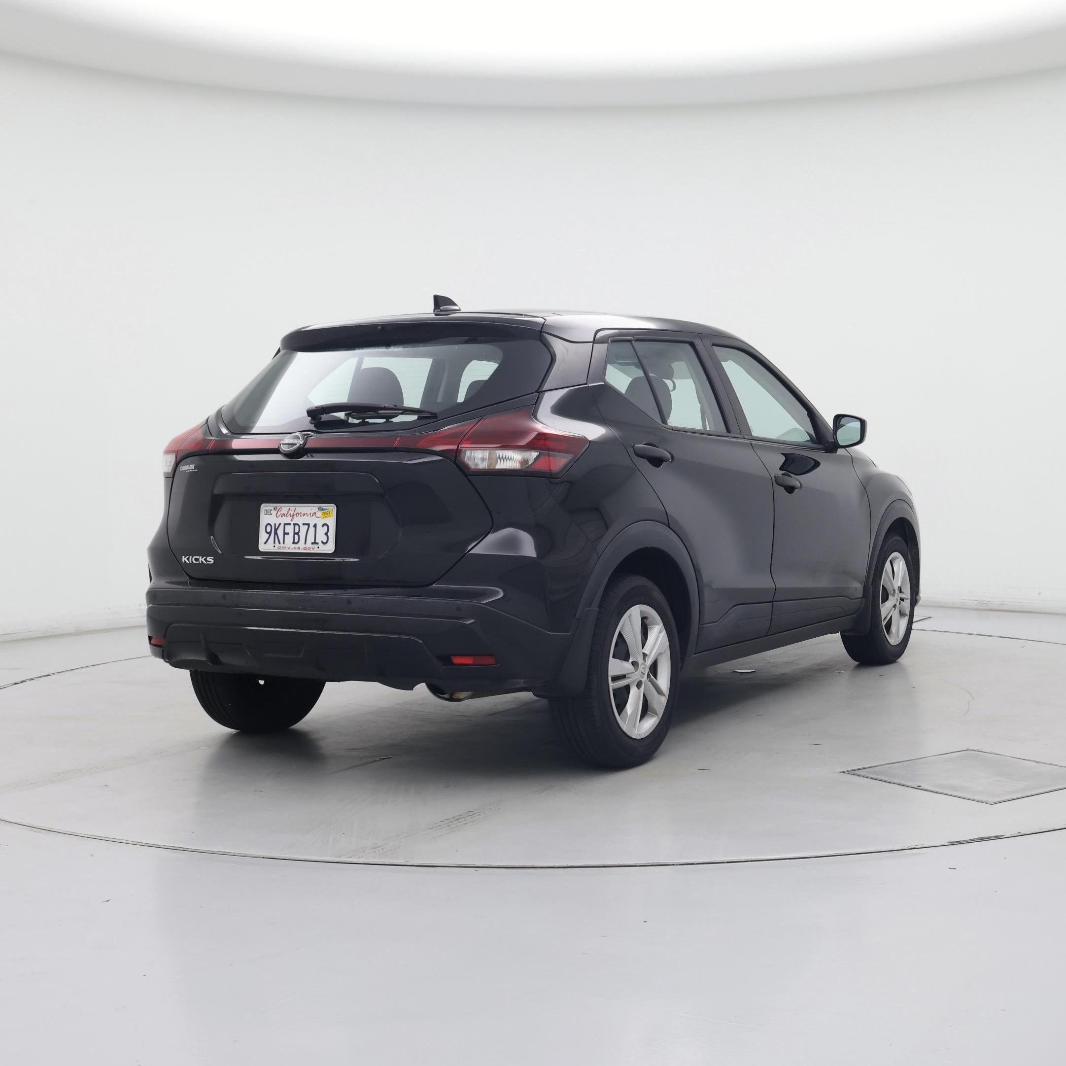 Thumbnail: 2023 Nissan Kicks - 8
