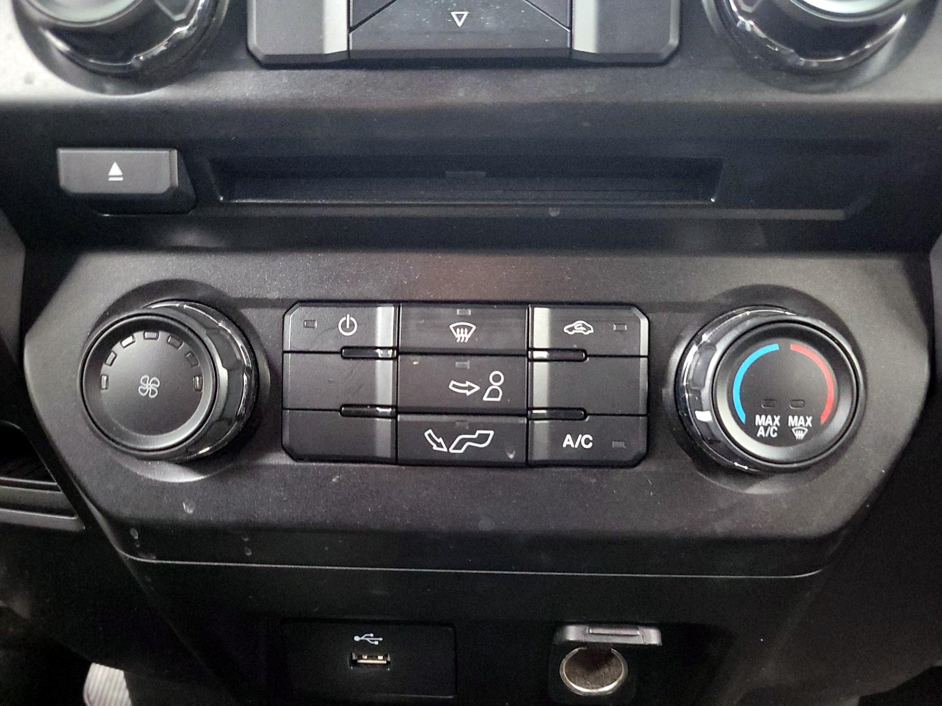 Thumbnail: 2018 Ford F-150 - 16