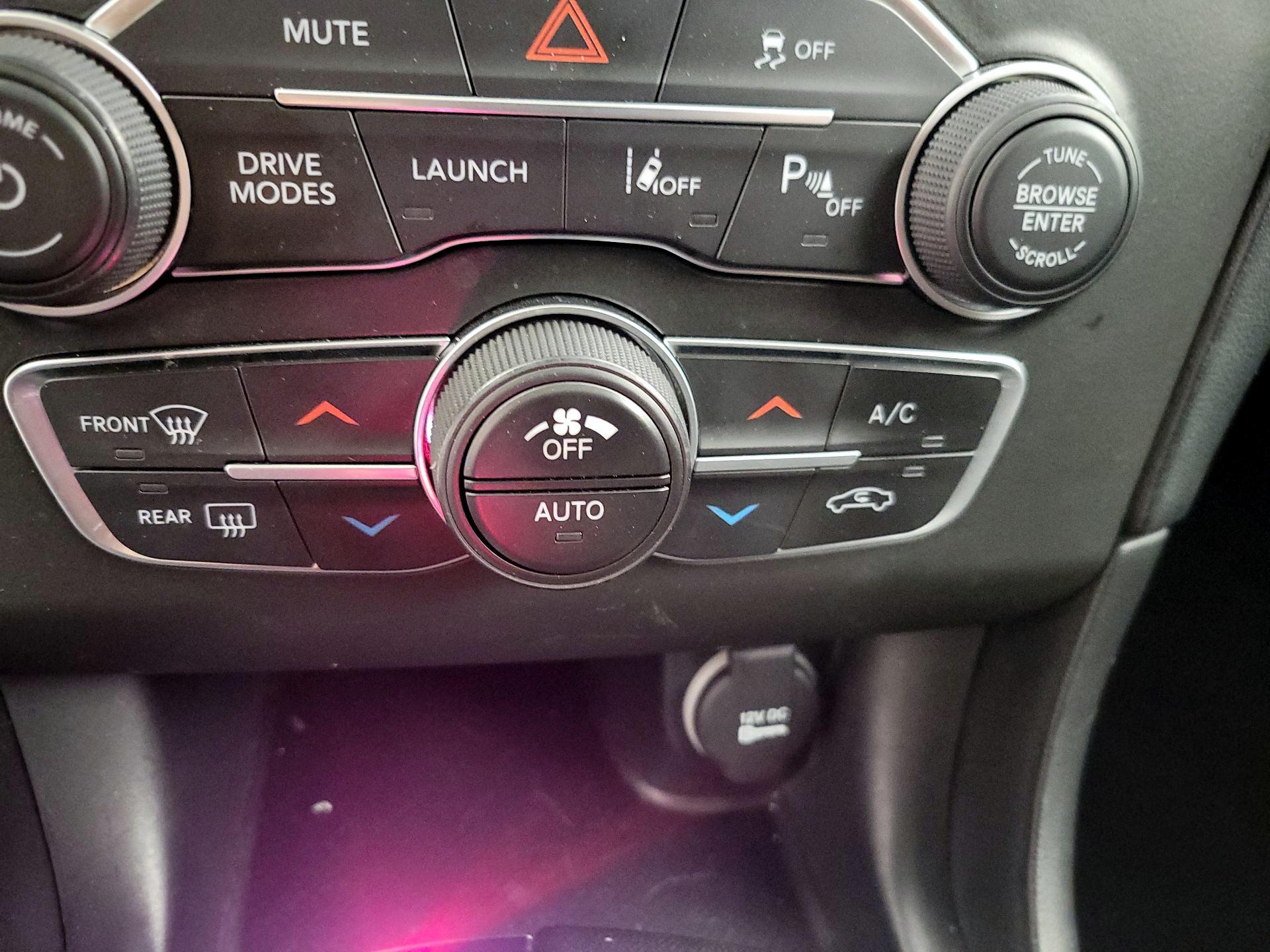 Thumbnail: 2022 Dodge Charger - 17