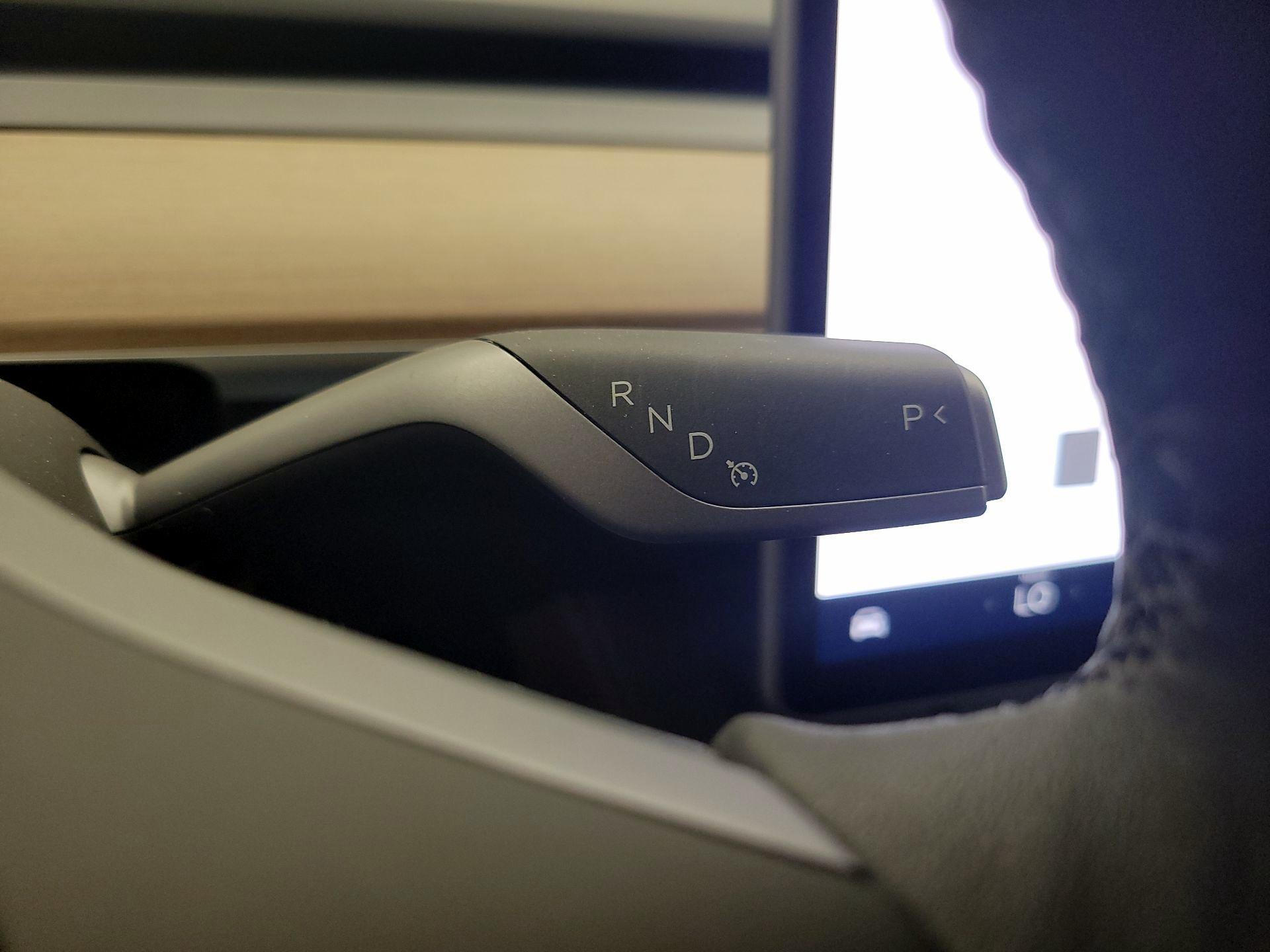 Thumbnail: 2025 Tesla Model Y - 17