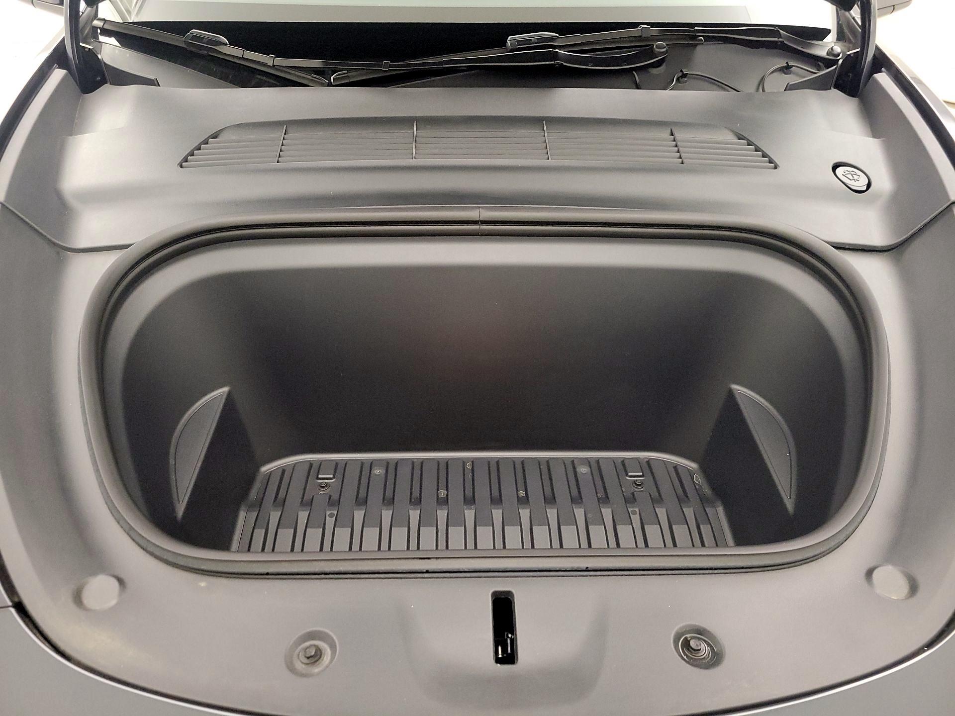 Thumbnail: 2025 Tesla Model Y - 20