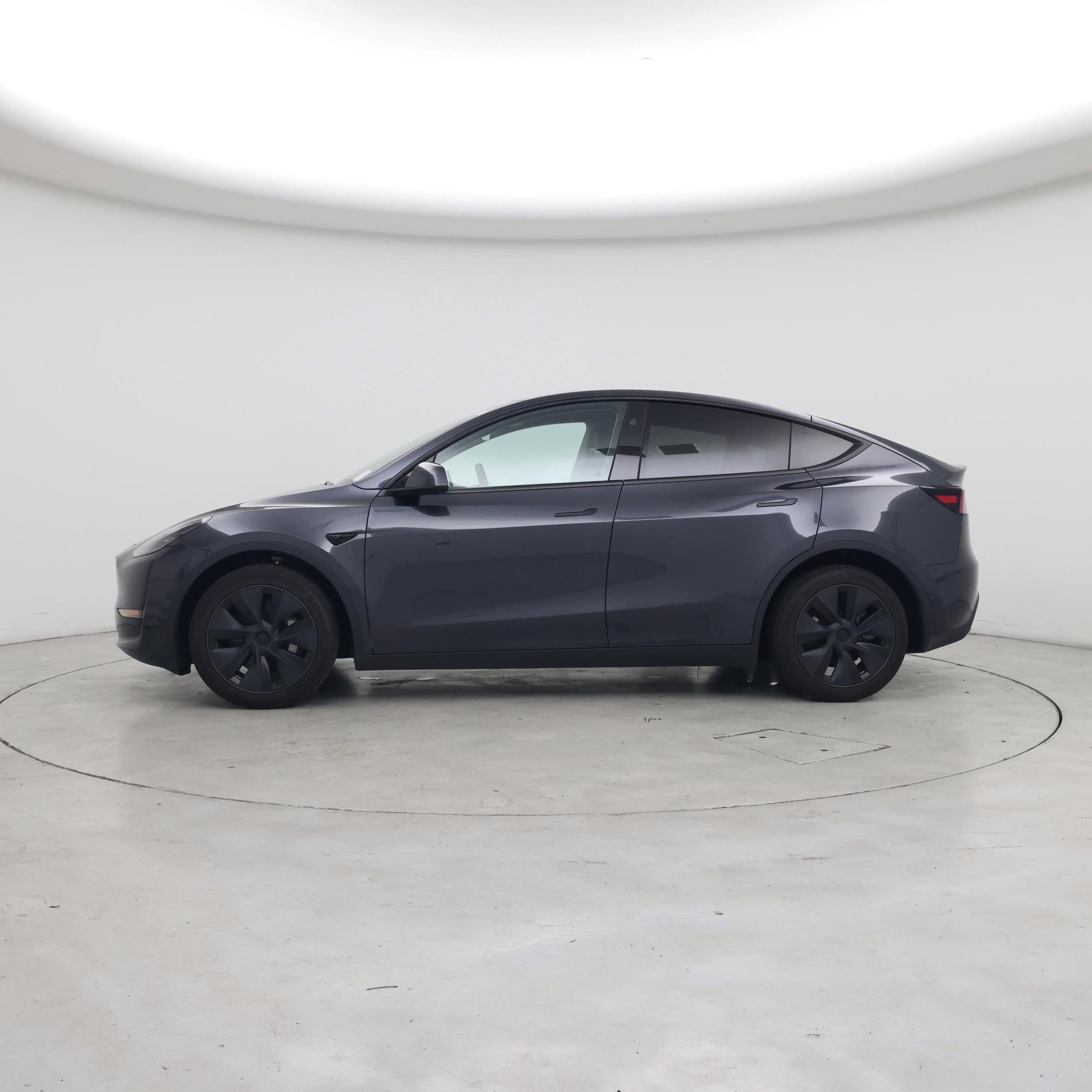 Thumbnail: 2025 Tesla Model Y - 3